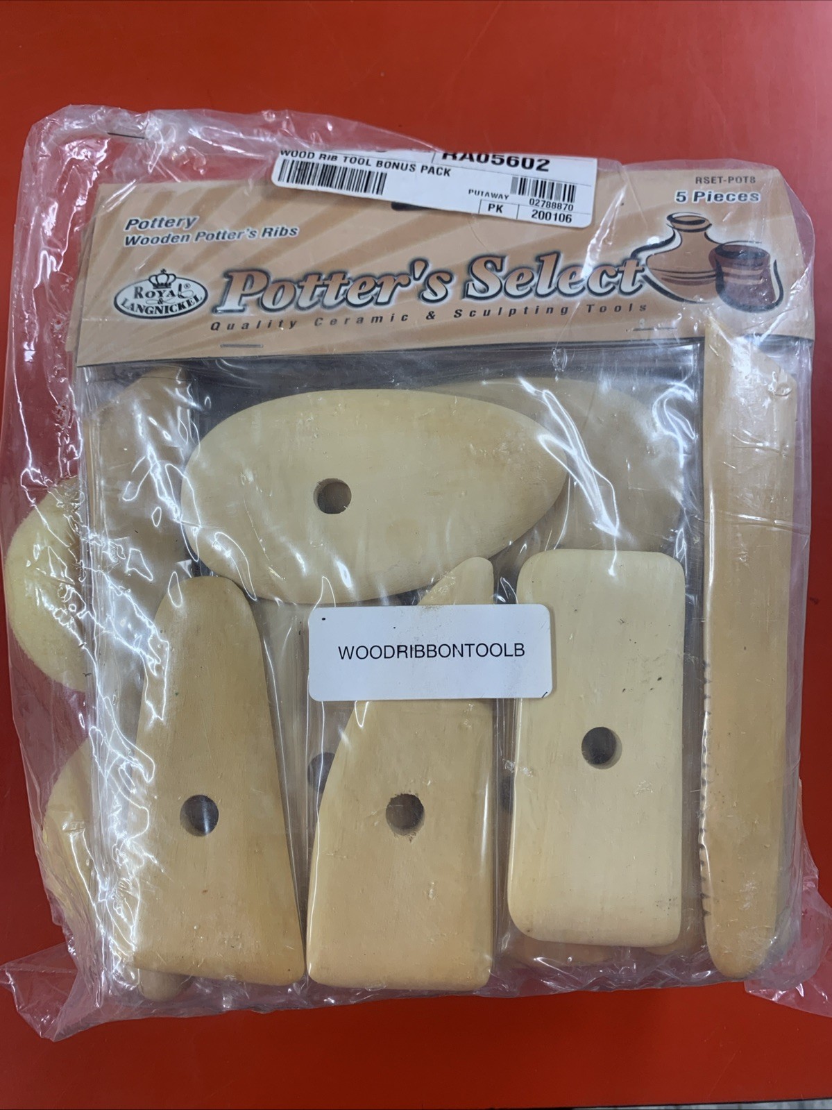 8 SETS OF 5 NEW ROYAL & LANGNICKEL POTTER'S WOODEN RIB TOOL SET & 20 SPONGES