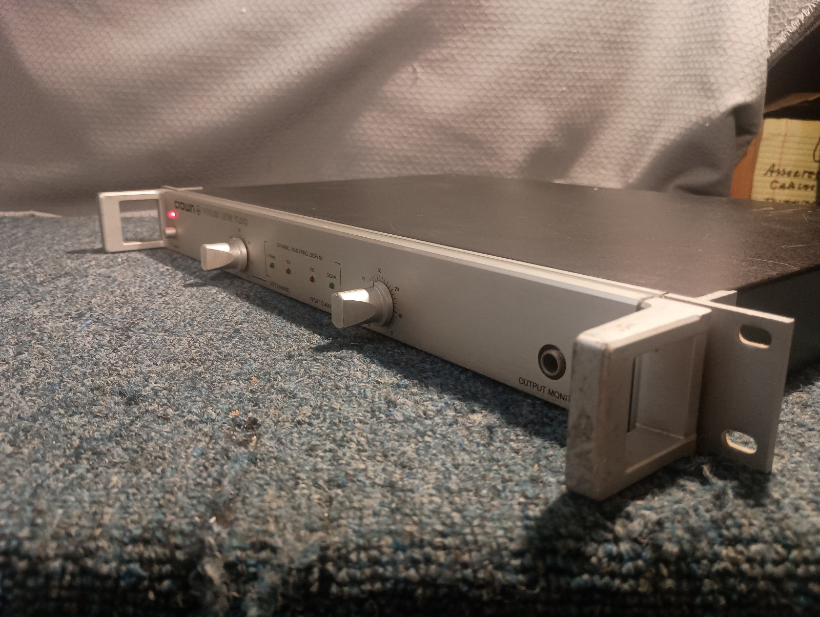 Crown Power Line two PL-2 Rackmount Stereo/Mono Power Amplifier (Pro Serviced)