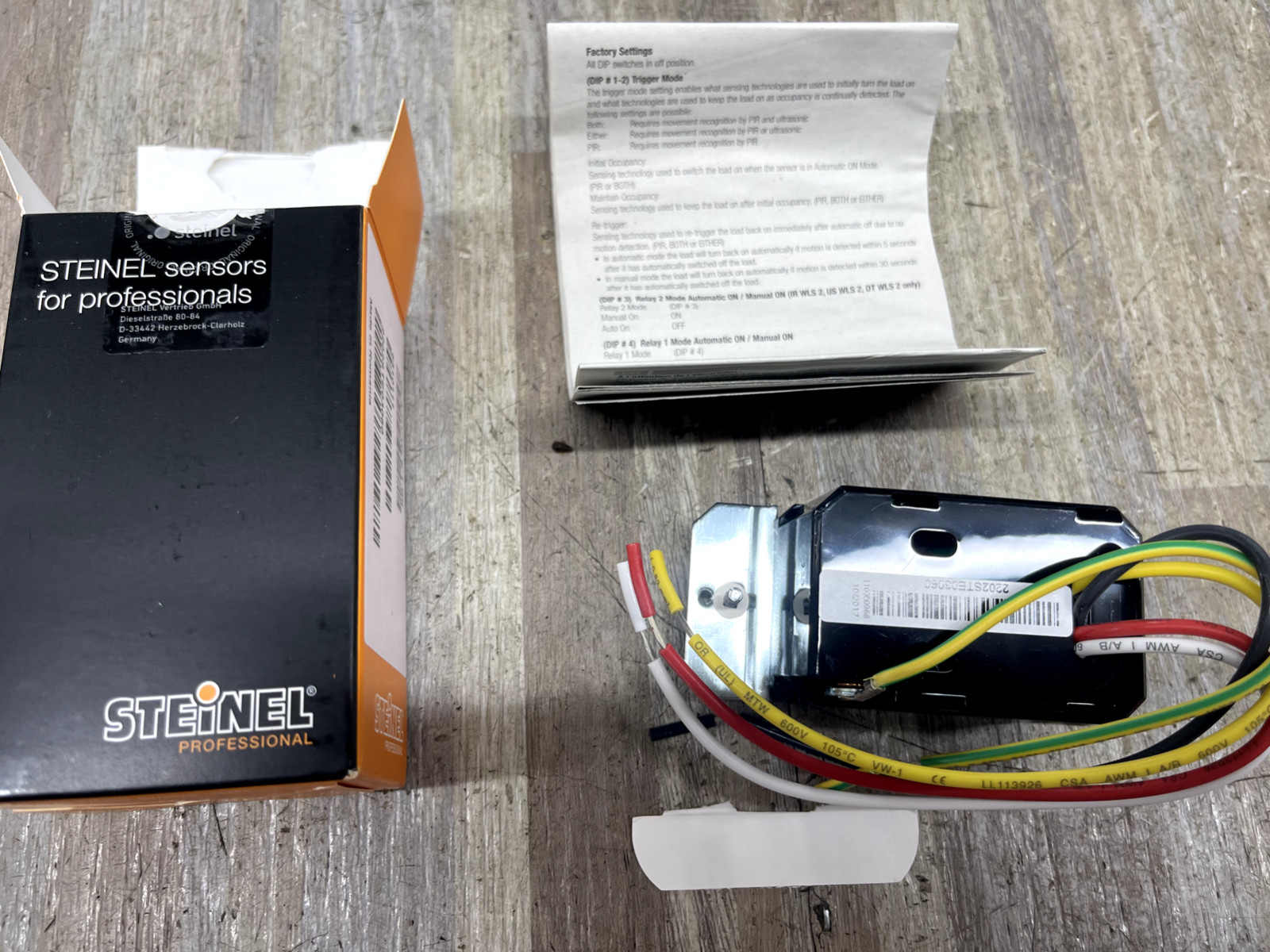 Steinel NETWORK TO 4 STEINEL Wall Switch Occupancy Sensor DT WLS 1-BK black NEW