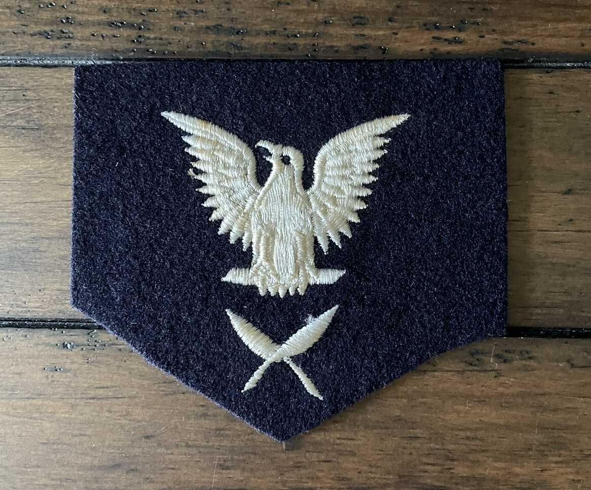 Rare NAVY YEOMAN Rating Badge for E1 to E3 -Read History
