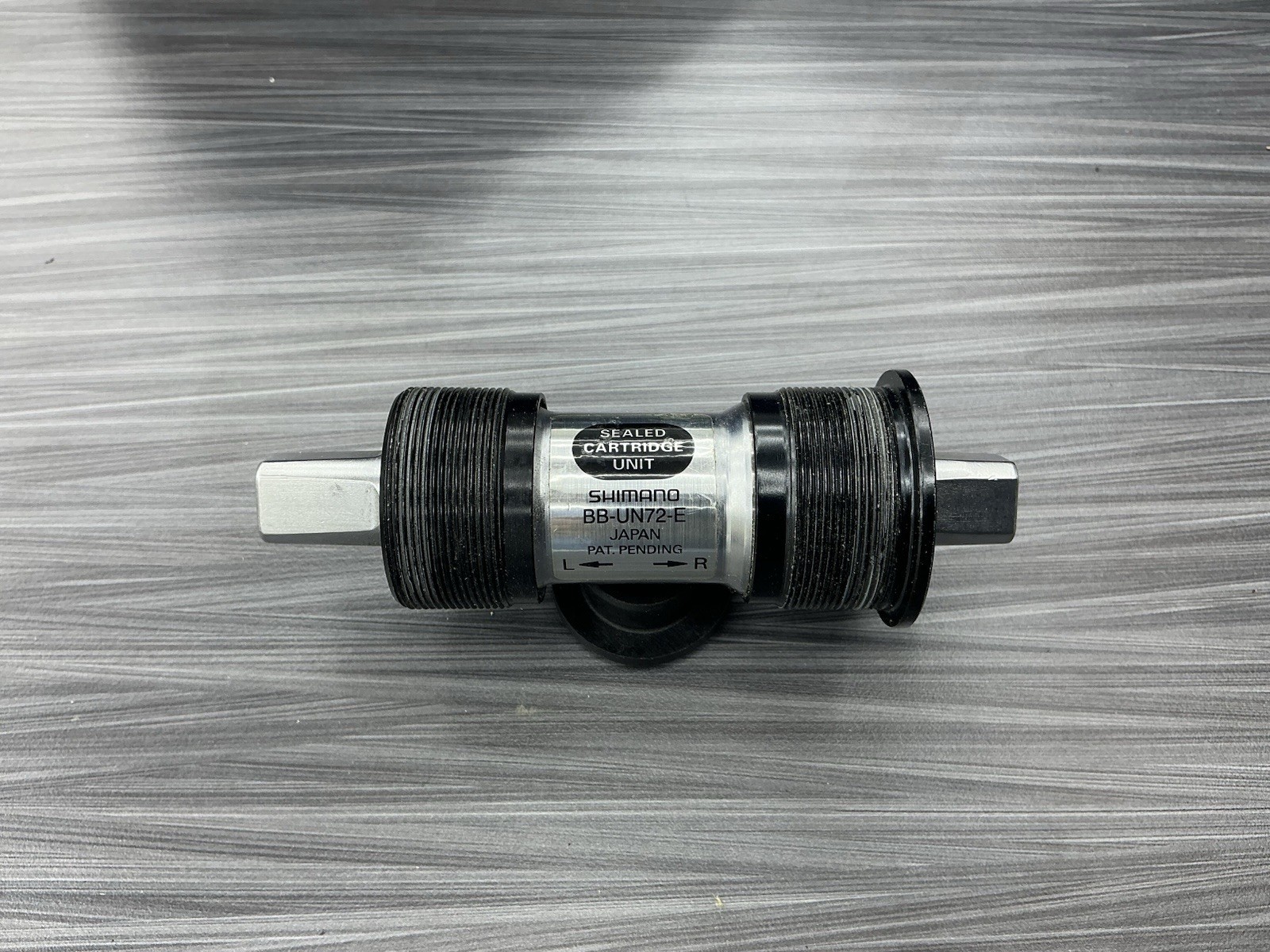 Shimano Sealed Bottom Bracket BB-UN-72-E 114mm Square Taper
