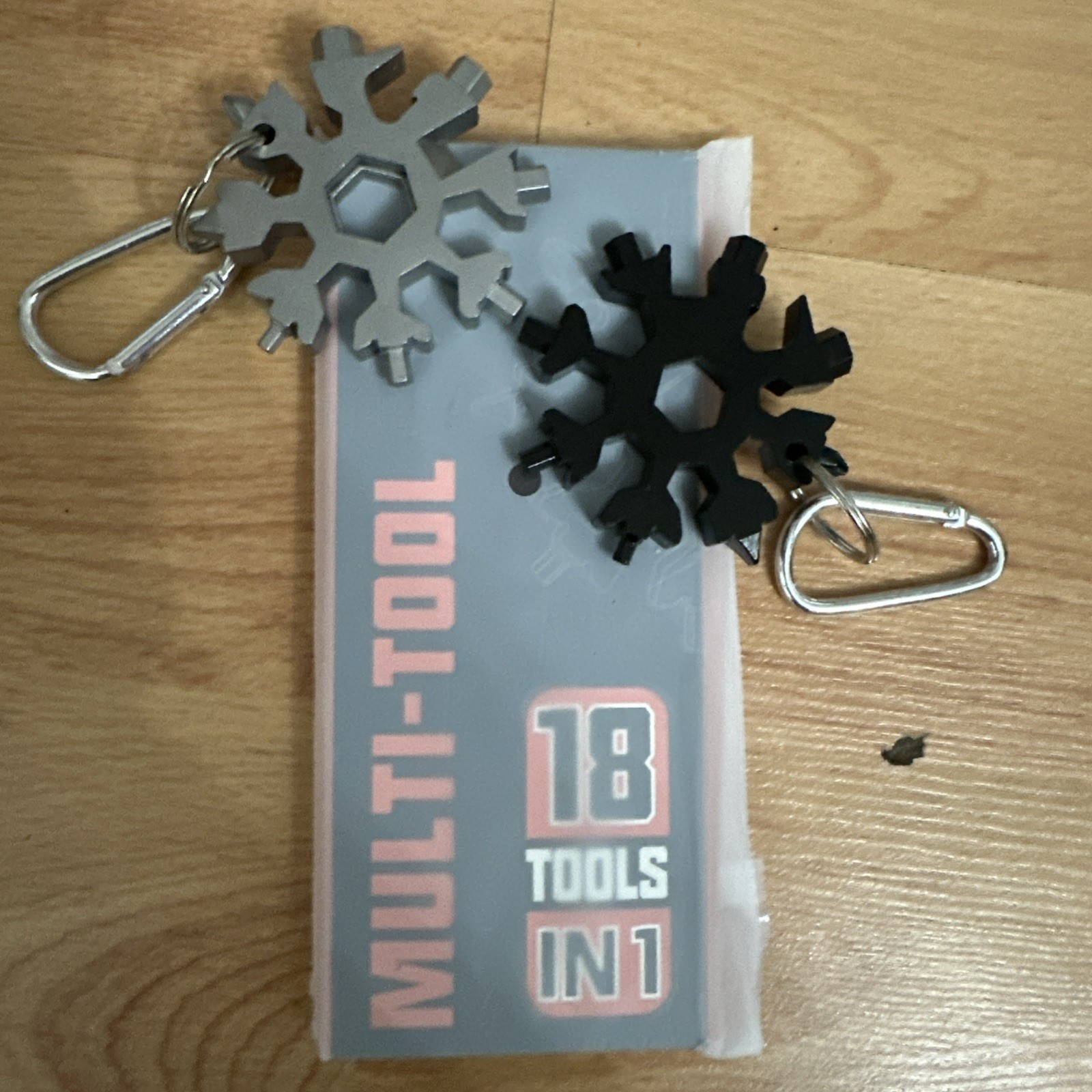 Snowflake Stainless Steel Multi-Tool 18 tools in 1 (2 pack, new)