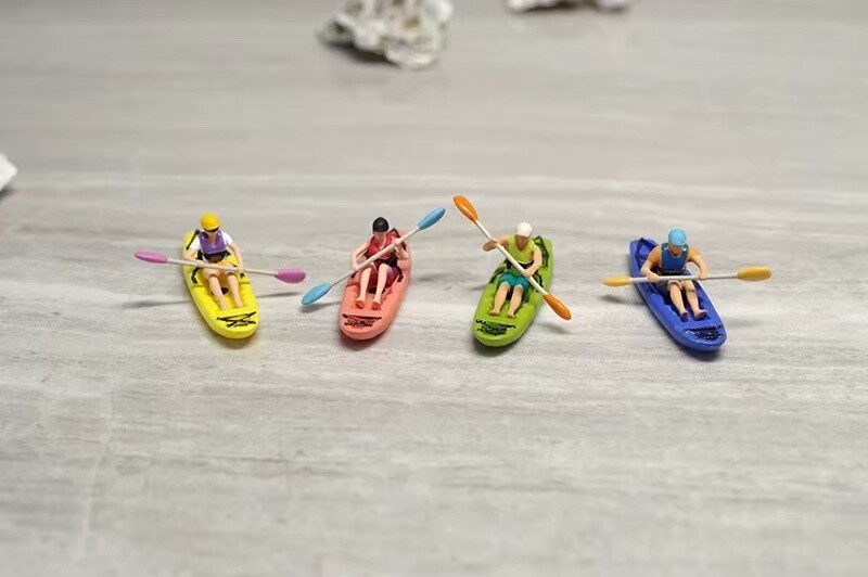 CR 1:64 Painted Figure Model Miniature Resin Diorama  Kayak Kayaker Canoeman