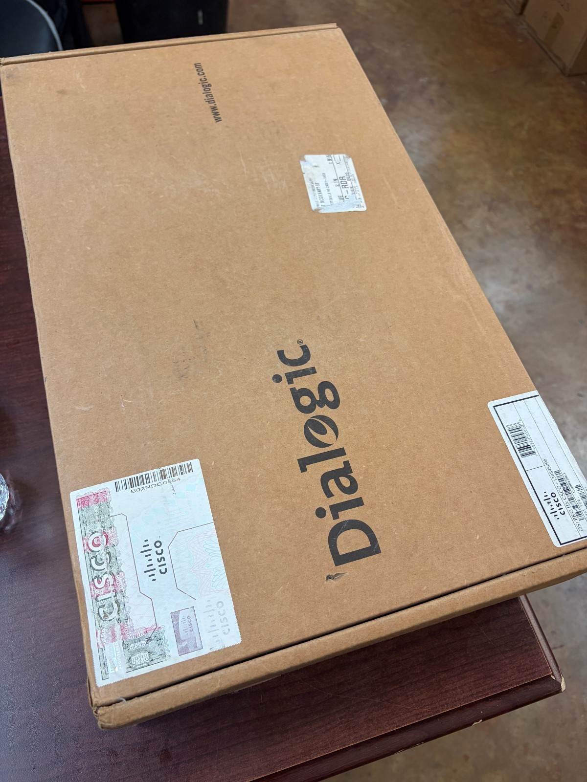New Sealed Dialogic DMG1008DNIW VoIP Media Gateway P/N 884-211-40 PBX SIP Gatewa