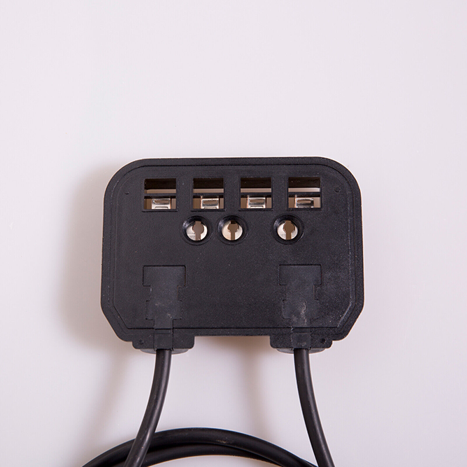 Solar Panel Junction Box 1500V/30A Single Photovoltaic Module Connector Box Part