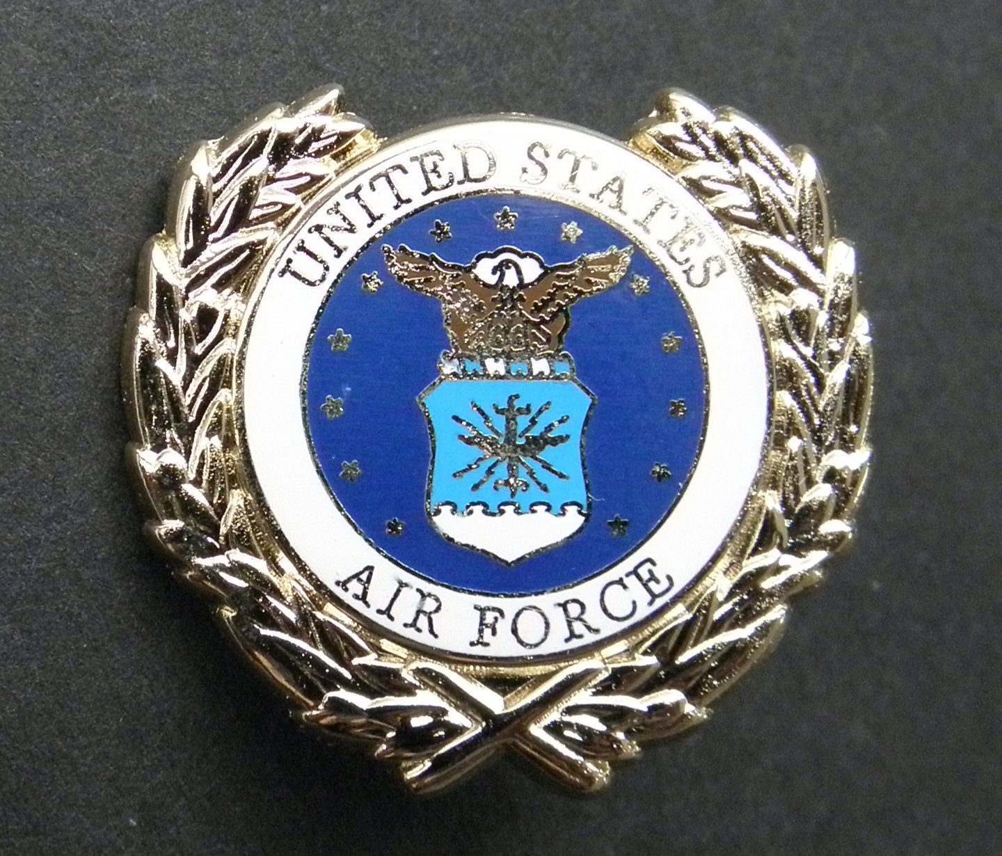 USAF US Air Force Wreath USA Lapel Pin Badge 1 inch