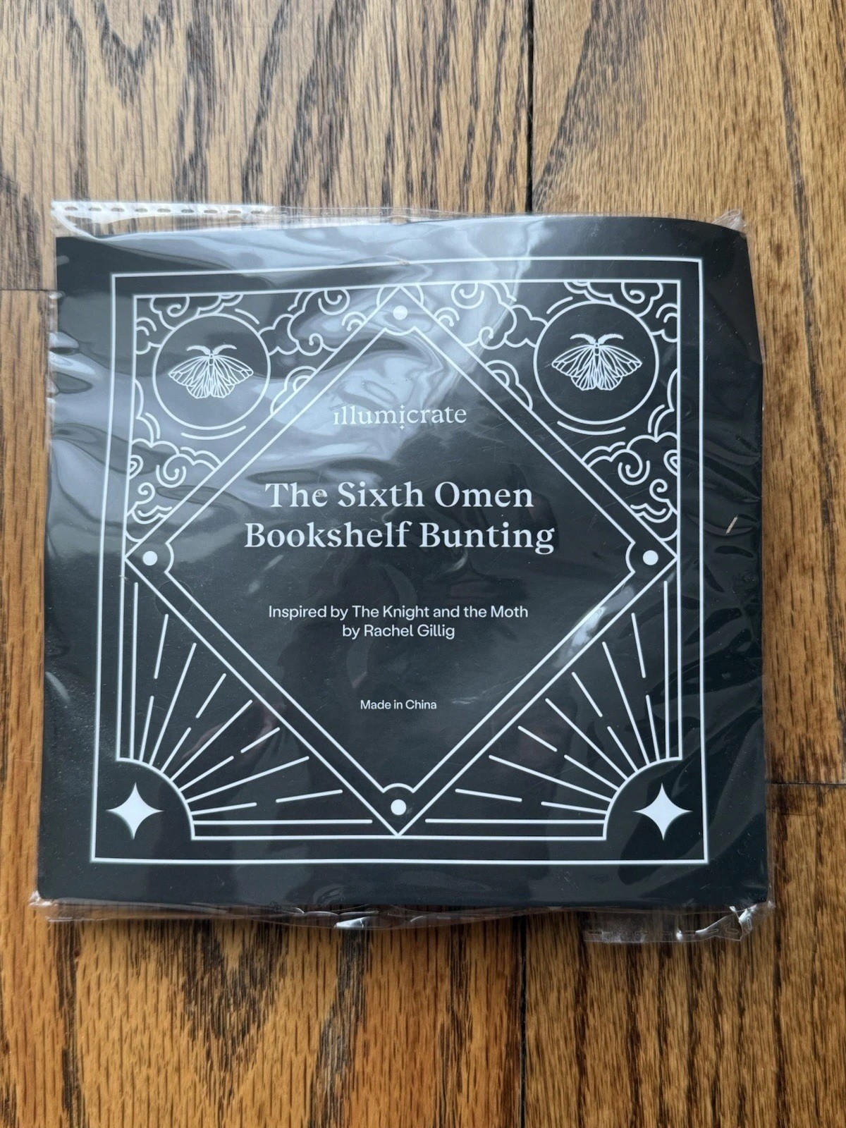 Bookish Library Bundle; Illumicrate and FairyLoot Items