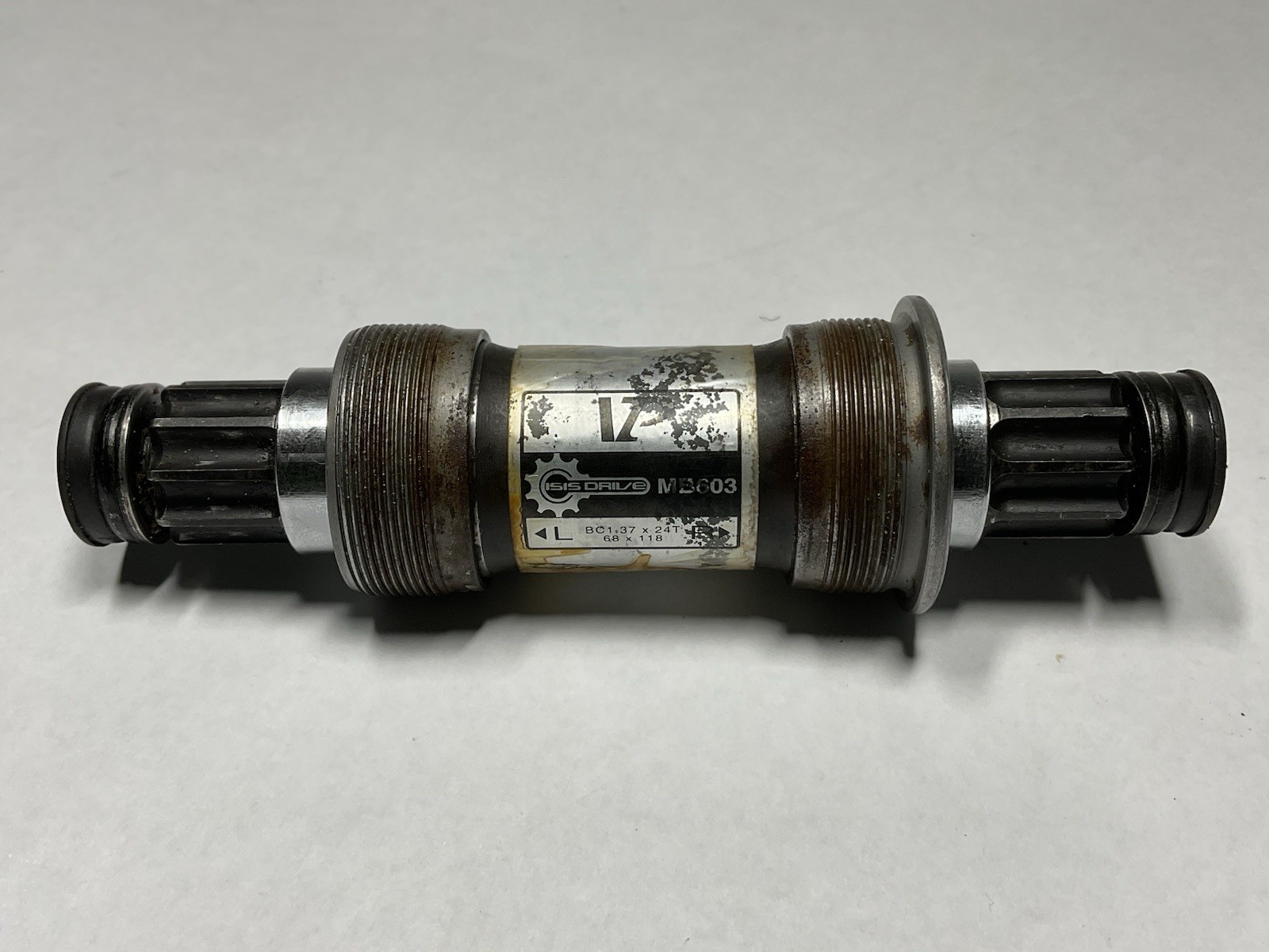 VP ISIS Drive MB603 Bottom Bracket 68x118mm English BSA BC1.37x24T MTB