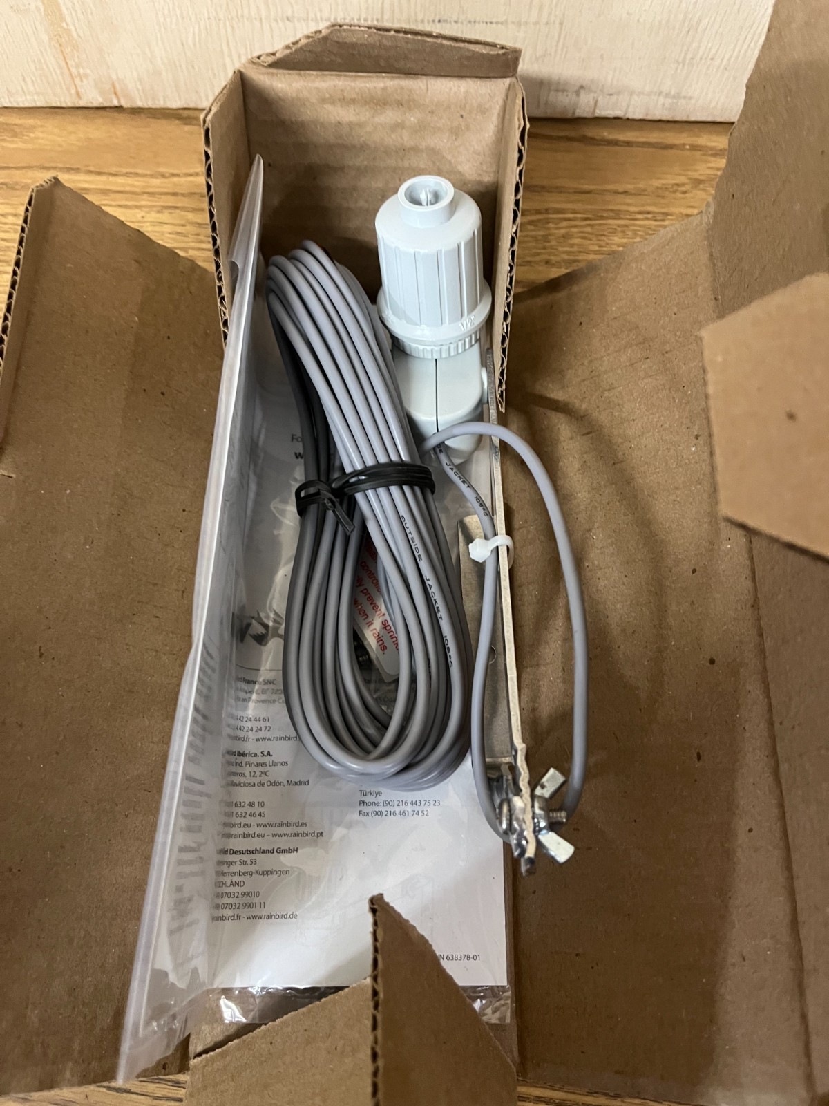 Rain bird RSDBEX - Wired Rain Sensor with Bracket Rain Shut-Off - New Open Box