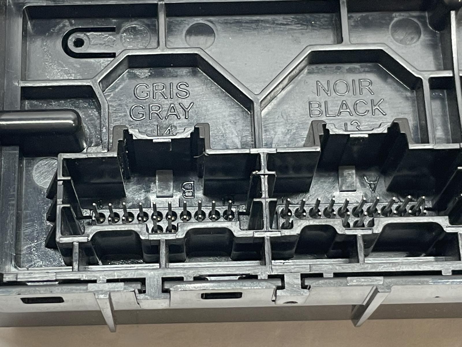 2019 CHEVY CAMARO Temperature Control Module GM OEM 84518385