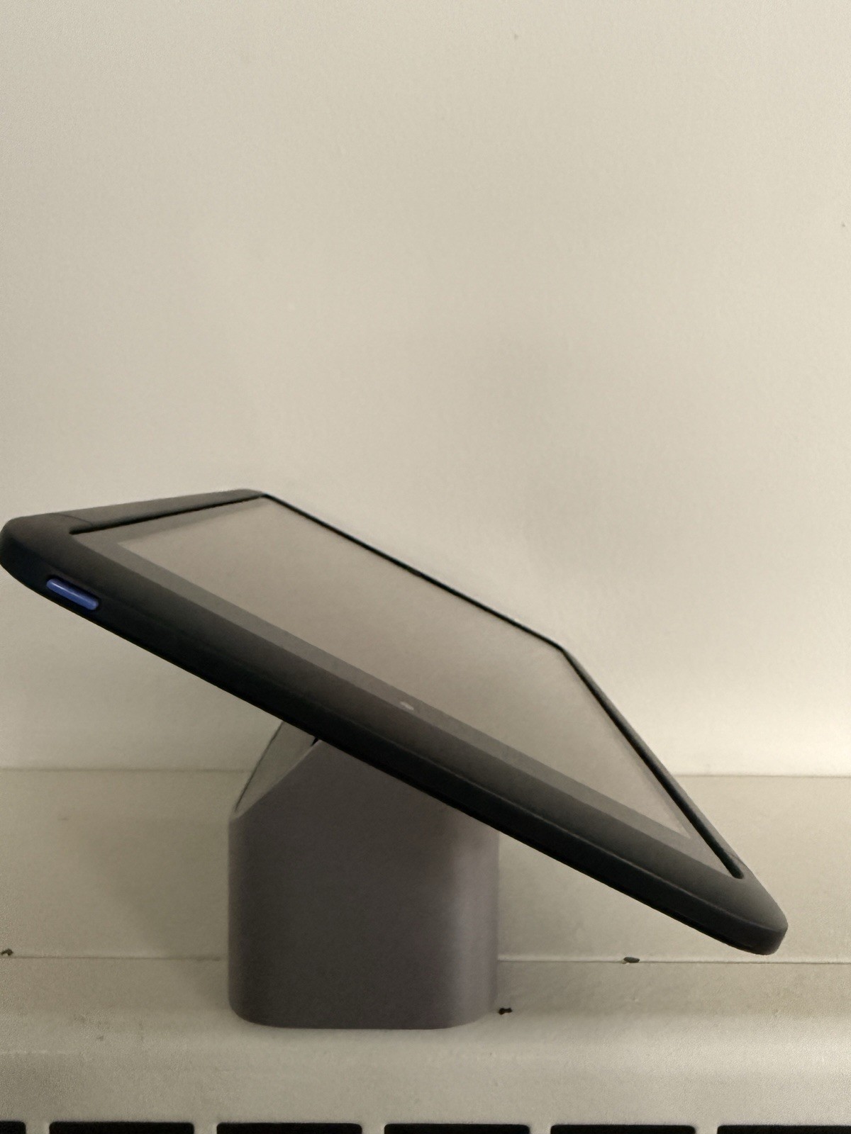 Shopify POS System Stand, Dock, Tap Chip Reader,iPad, Barcode Reader and Dock