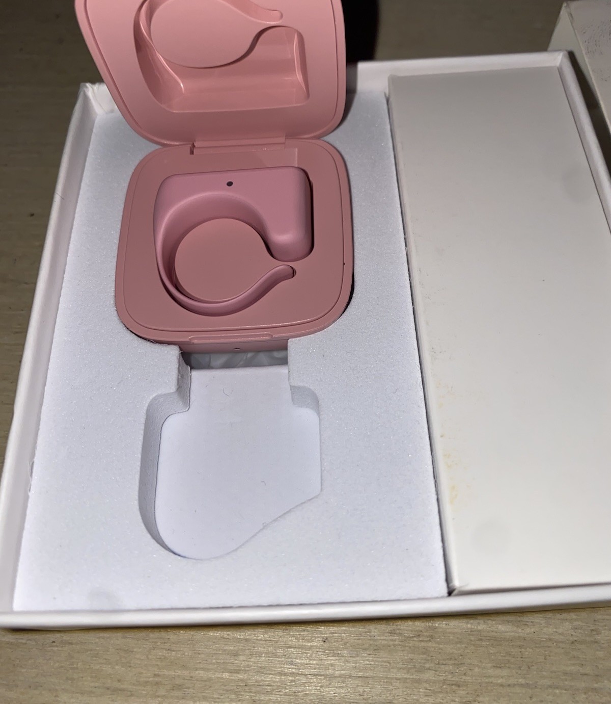 Remote Control TikTok Bluetth Page Turner Scrolling Ring iOS Android Phone Table