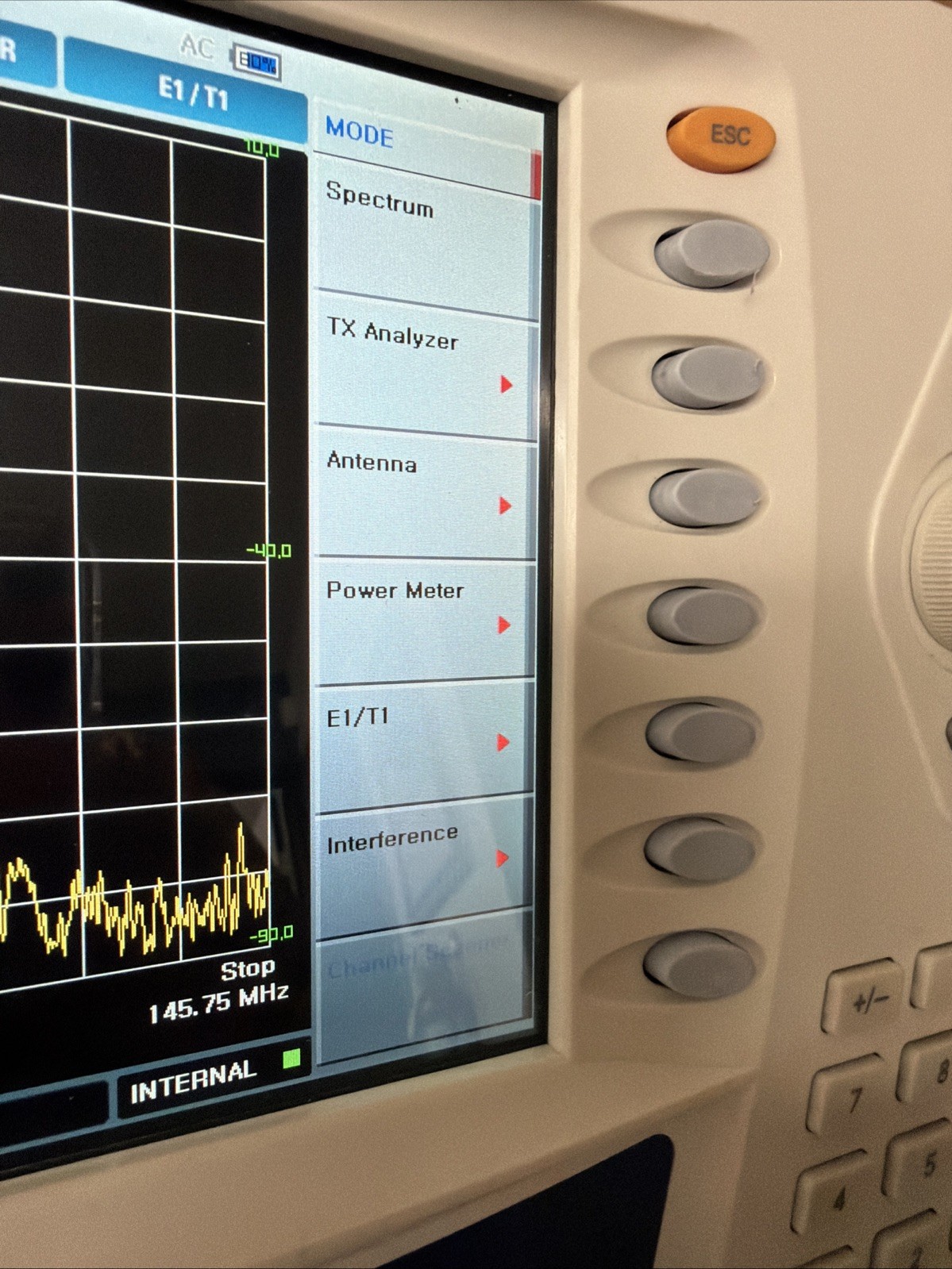 GenComm GC7105A Base Station & Cable Antenna E1 T1 Interference Analyzer WIBRO