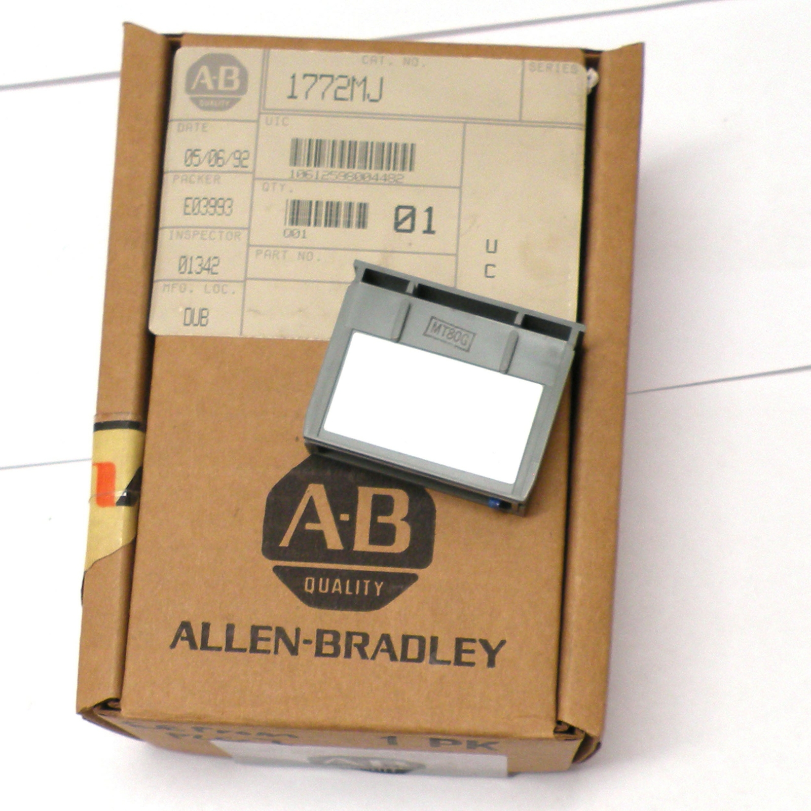 NEW IN BOX Allen Bradley EEPROM Memory Module 1772-MJ