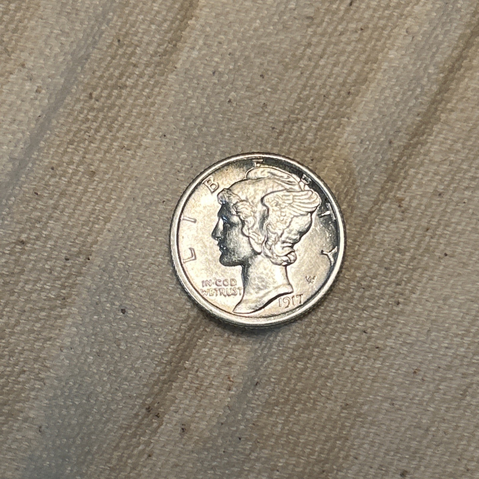 1917 Mercury Dime, Lustrous Solid Gem BU++ FSB, Full Split Bands #SC