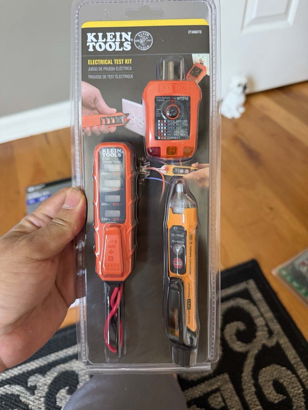Klein Tools ET45KIT3 Electrical Test Kit w/ Outlet, Voltage & NCVT Testers