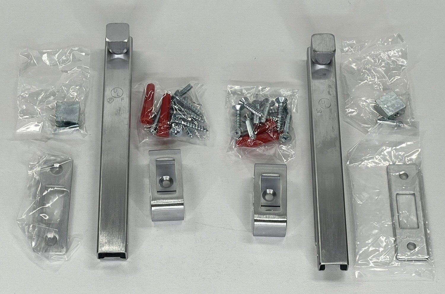 Lot of 2 - Global Door GH-UL831-US26D Concealed Security Bolt - NEW