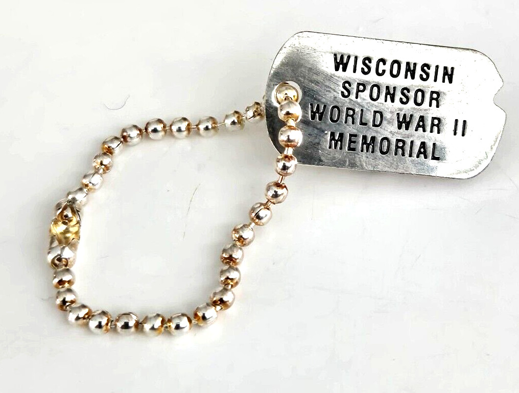 Wisconsin Sponsor World War II Silver Tone Dog Tag Lapel Pin Keychain in Bag