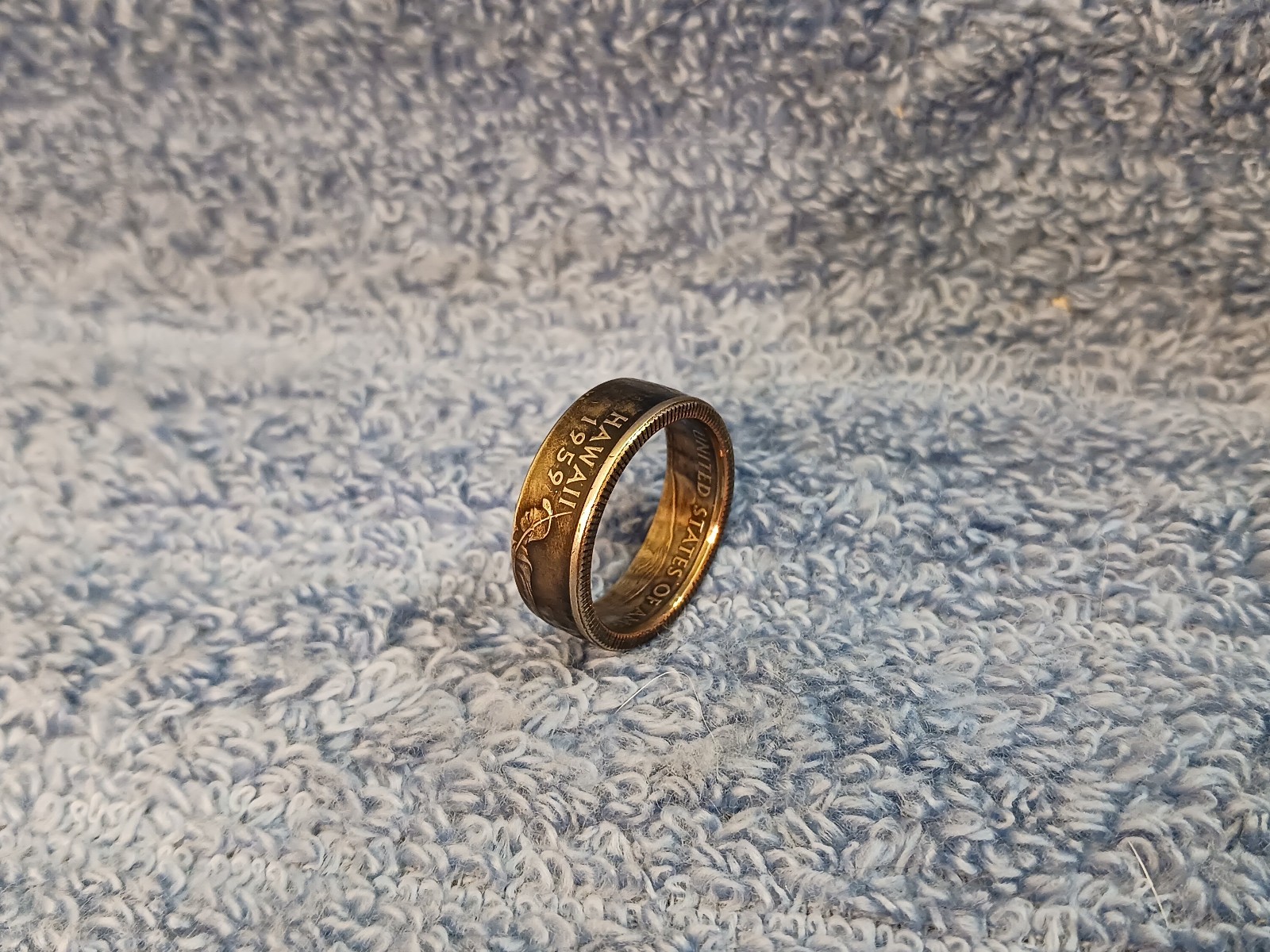 Hawaii Handcrafted Washington Quarters coin ring, size 7- 1/2  2008