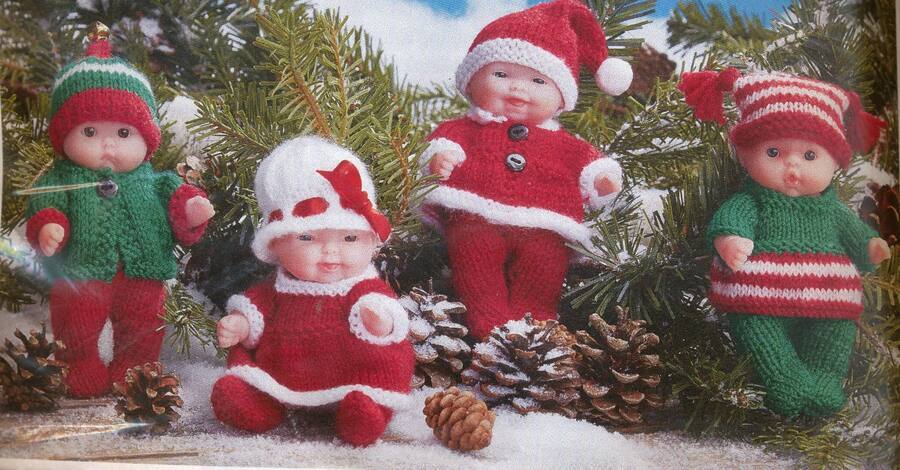 MARY MAXIM KNIT FESTIVE FRIENDS OUTFITS KIT 4 OUTFITS 1 LOTS OF LOVE BABY 5"