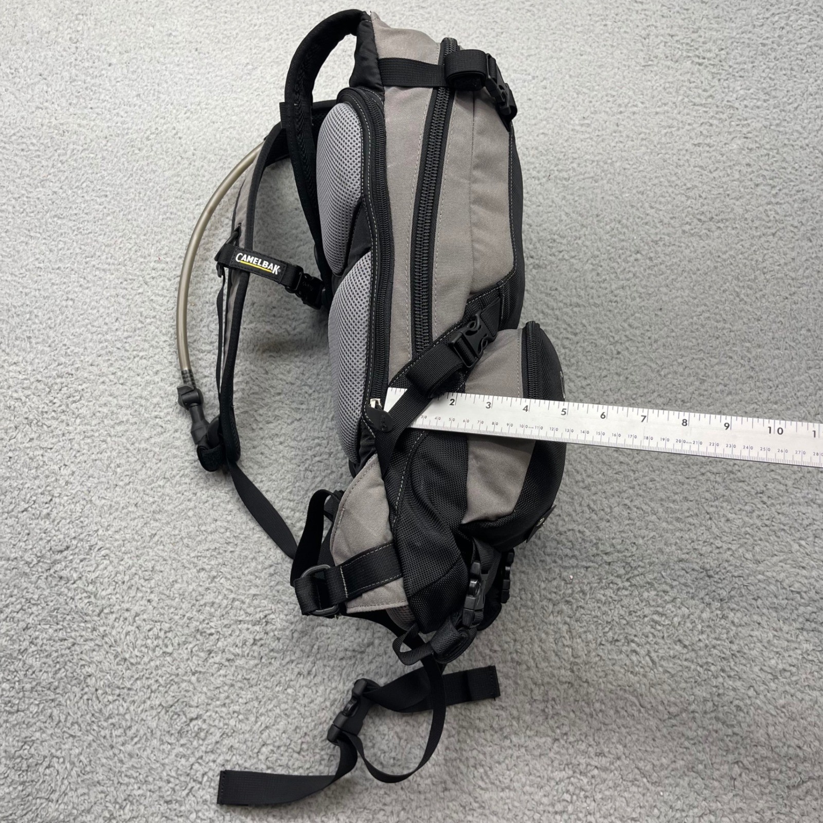 CamelBak Chaos Black Grey Hydration Pack Backpack w/ 2L Bladder Hydrate or Die