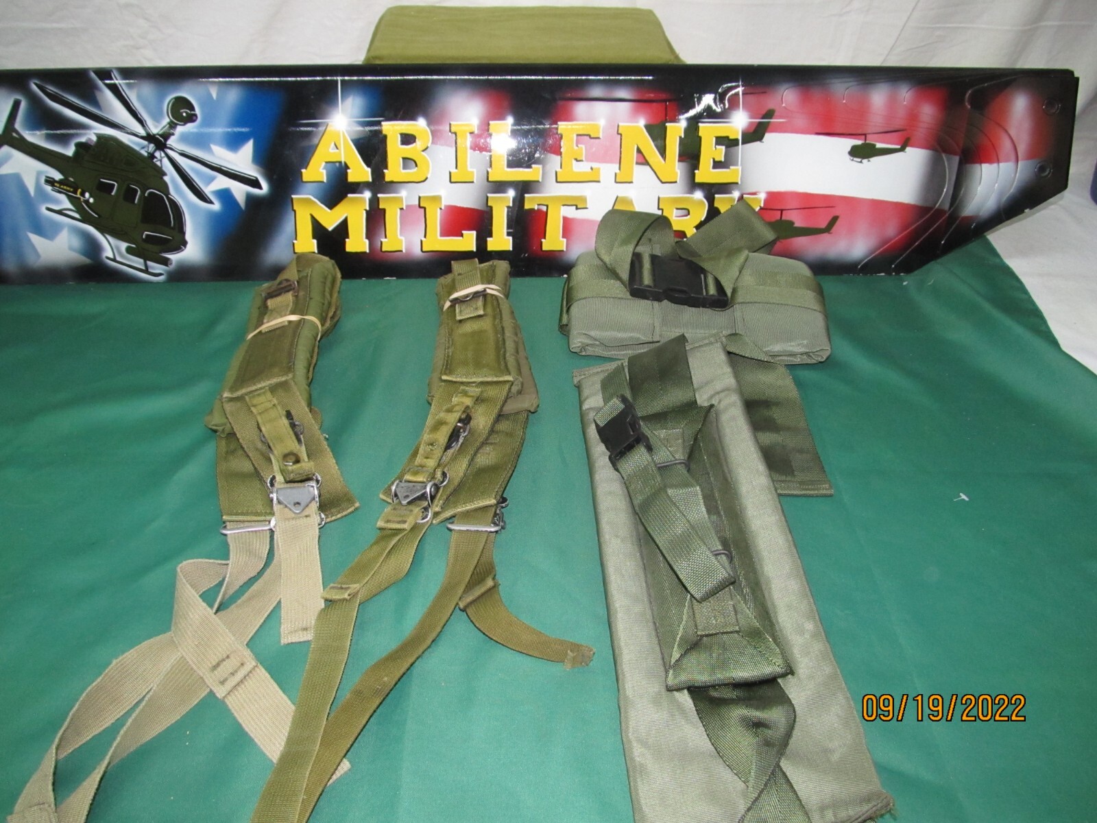 Military Issue Medium Alice Pack with Frame Strap Kidney Pad Wet Weather Bag VG