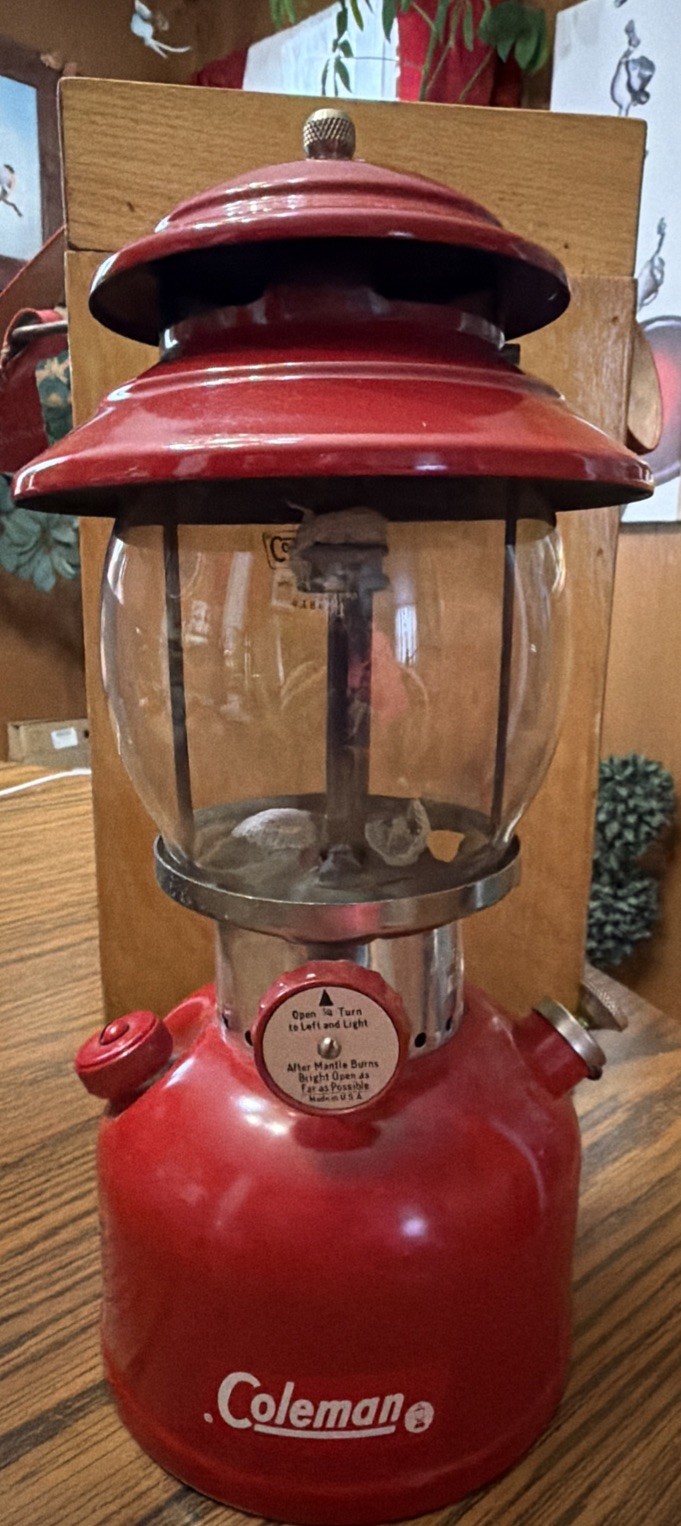 Vintage Coleman 200A  Pressure Lantern 1-64 Pyrex Globe w/wooden Box