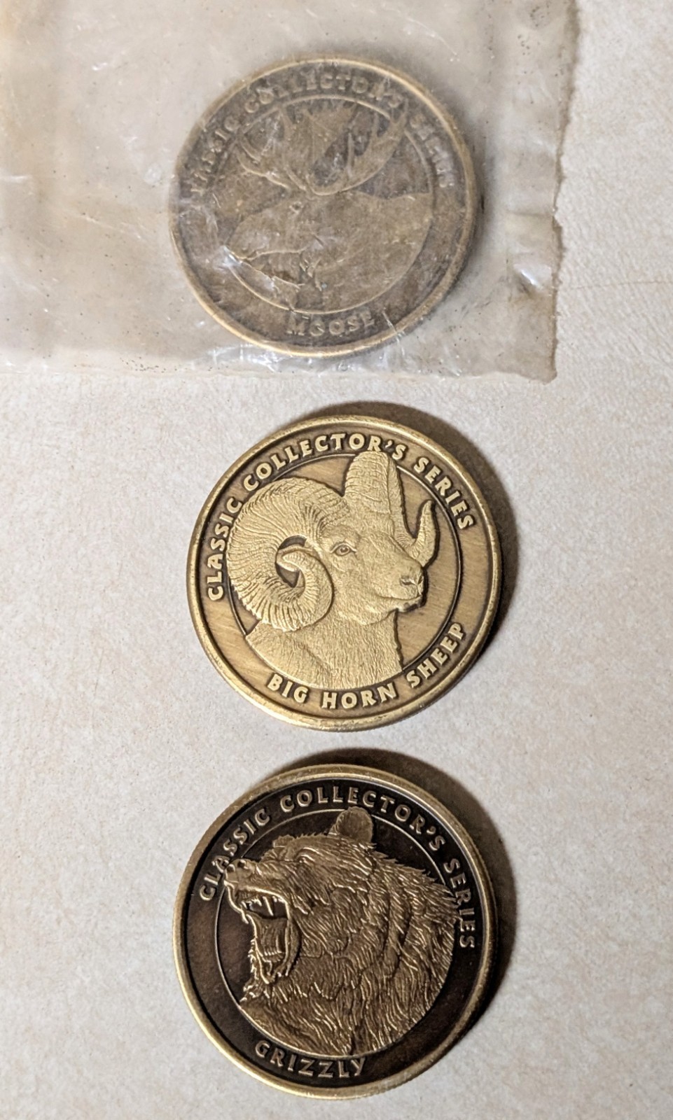Bowhunter Classic Collectors Series Moose Grizzly Bighorn Sheep Collectible Coin