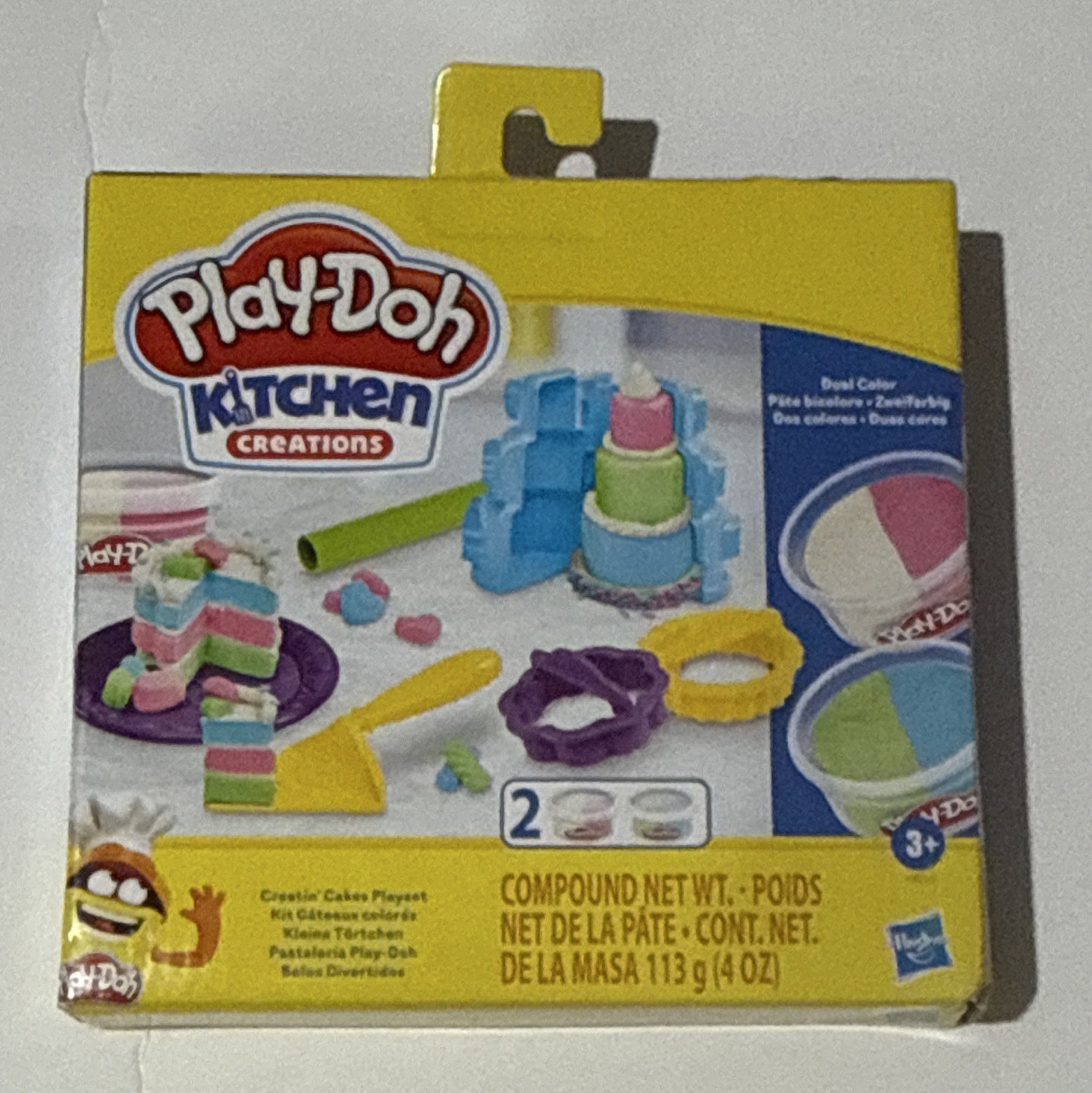 Play-Doh Kitchen Creations Creatin' Cakes Playset w/ Accessories, 40 oz, Ages 3+