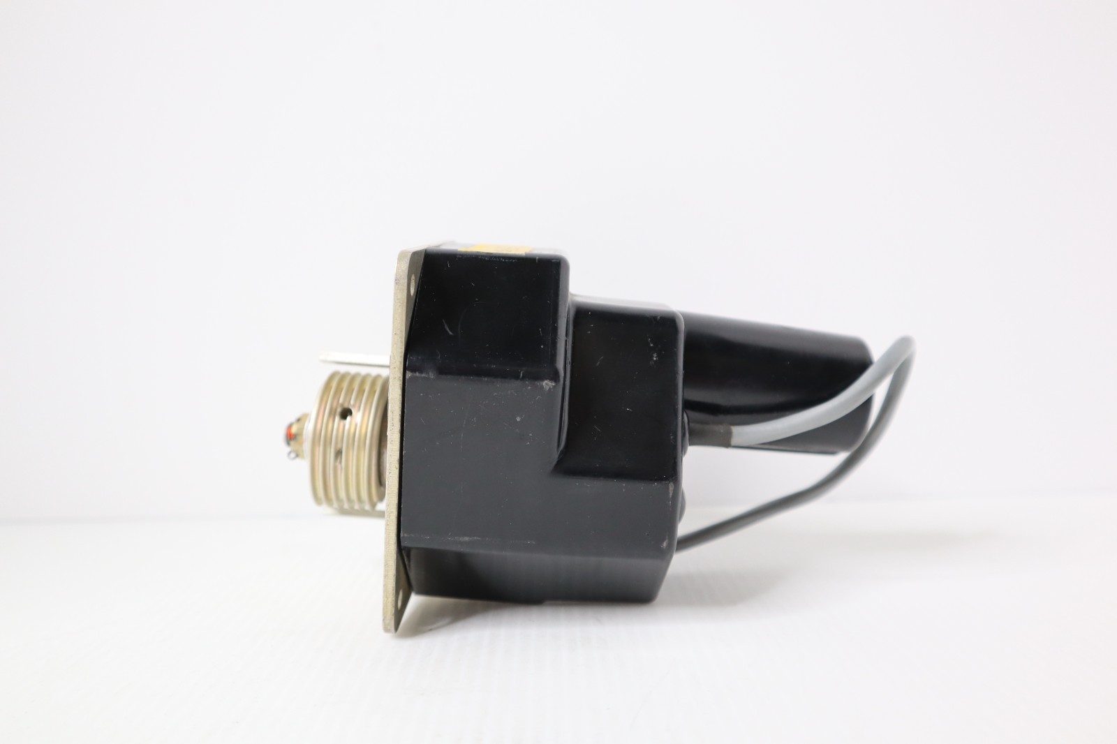 Edo-Aire Mitchell Rudder Servo 1C465-1-491Y