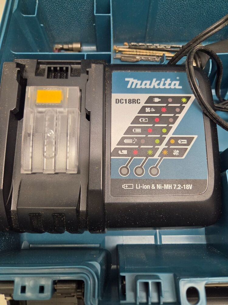 MAKITA XPH01 CORDLESS DRILL