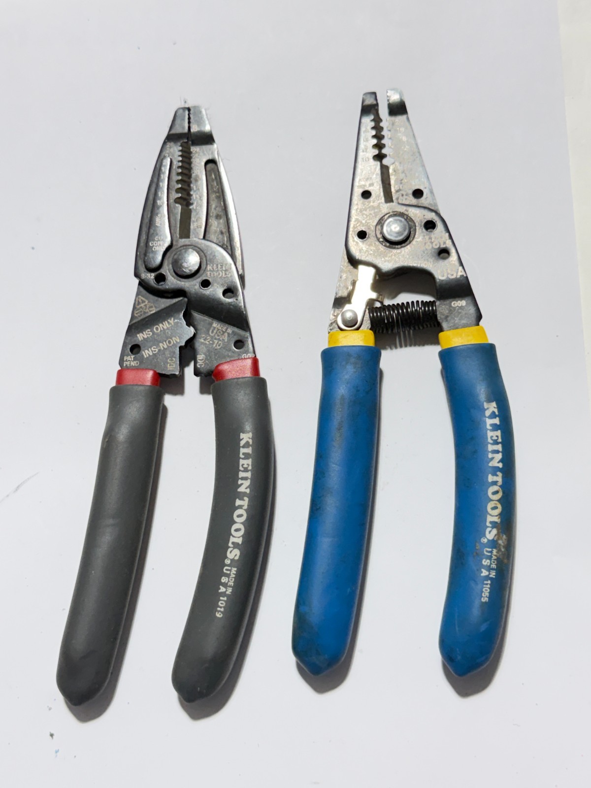 Lot of 2 Klein Tools USA Wire strippers - 11055 - 1019