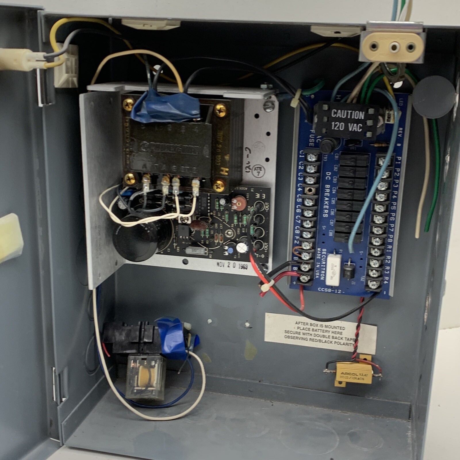 Securitron BPS-12-3 Boxed Power Supply 120VAC 12VDC 3A