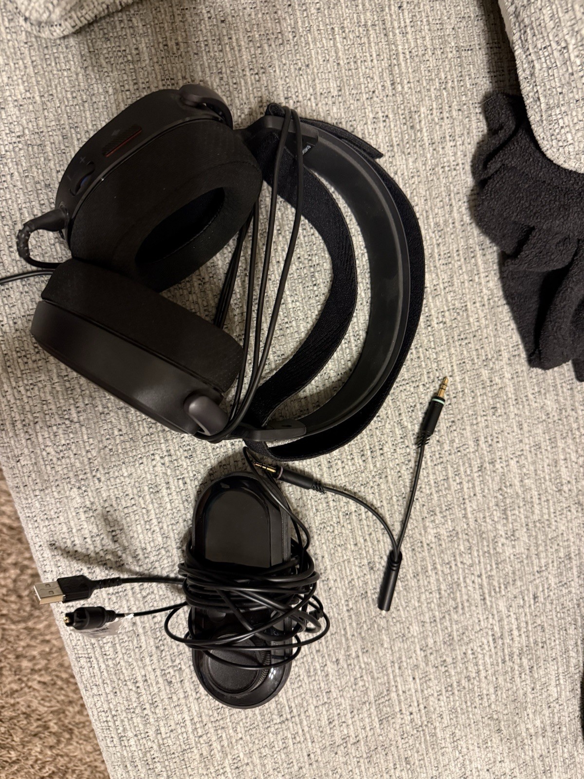 Steelseries Arctis Pro Wired Headset with Gamedac For PC/PS5