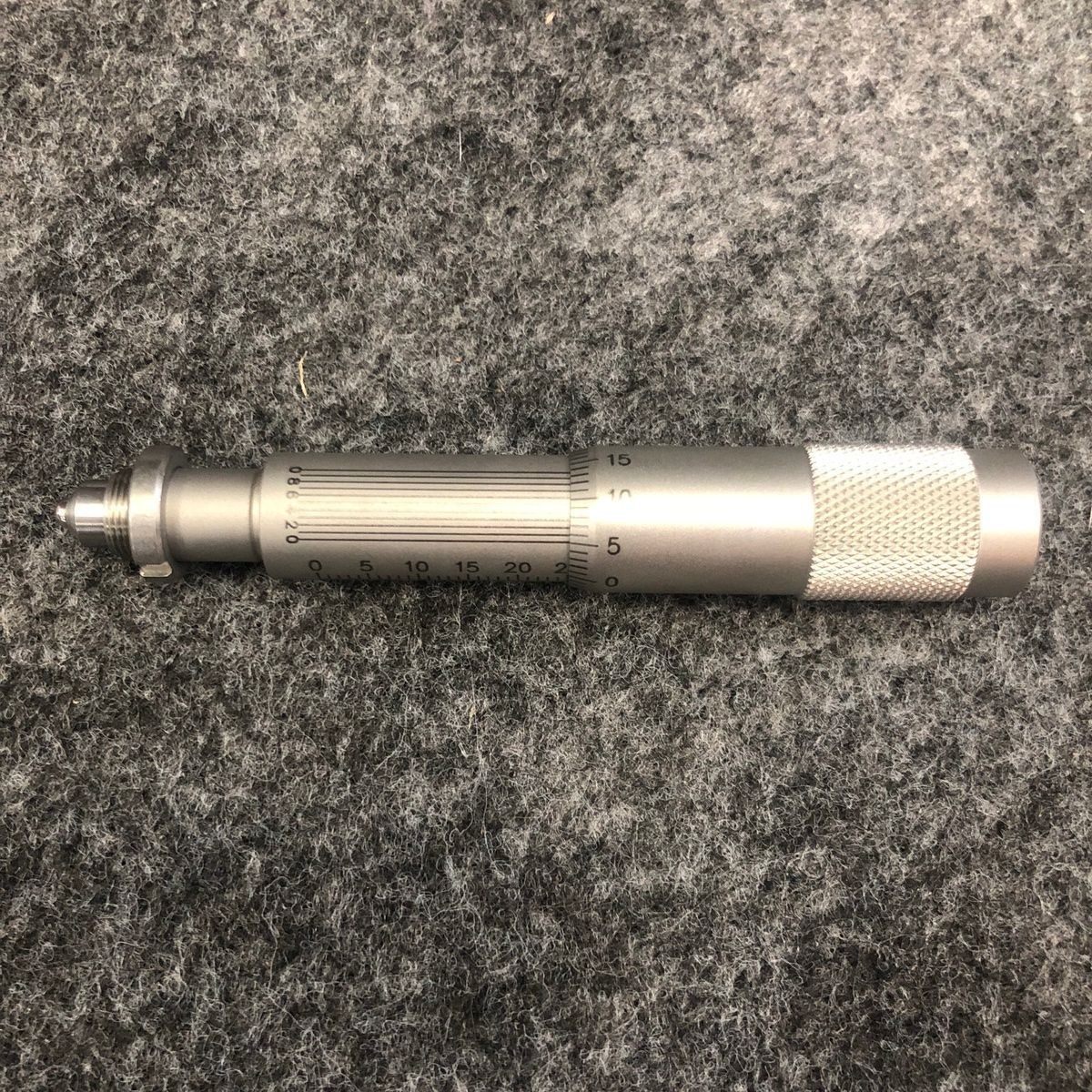 Newport SM-25 Micrometer