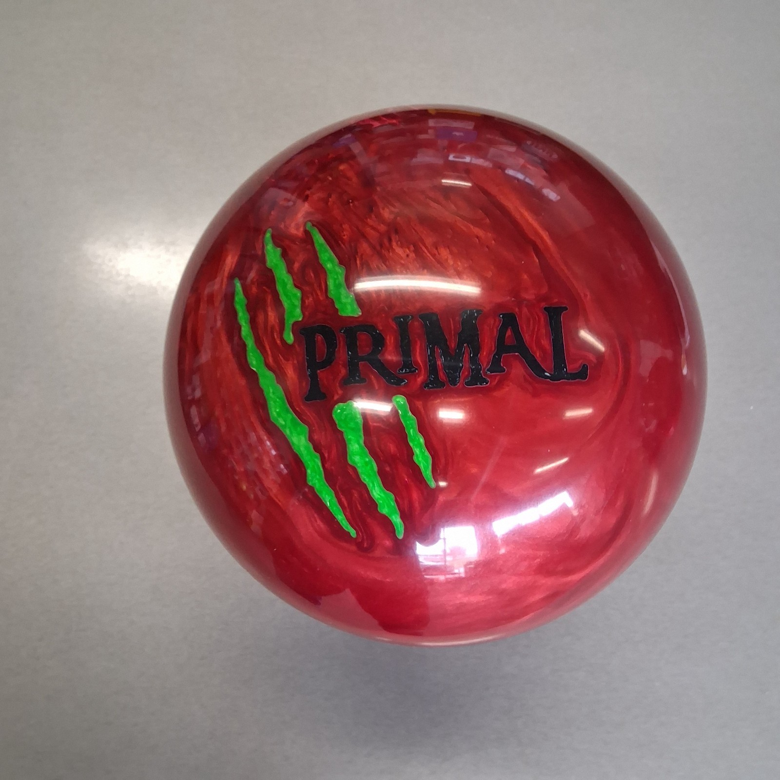 Motiv Primal Rage Evolution Bowling Ball 16 lb  1st qual NEW IN BOX  #596
