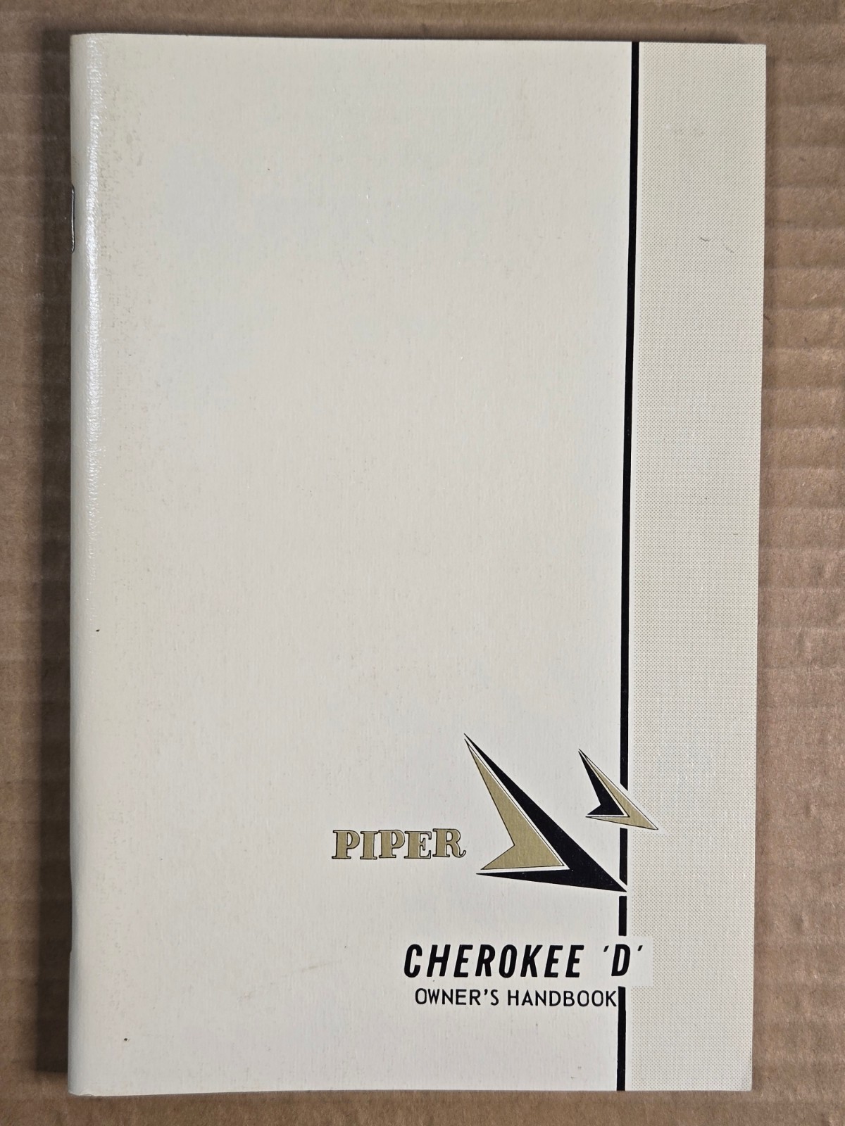 PIPER Cherokee "D" Airplane Aircraft Owner's Handbook - Good Condition