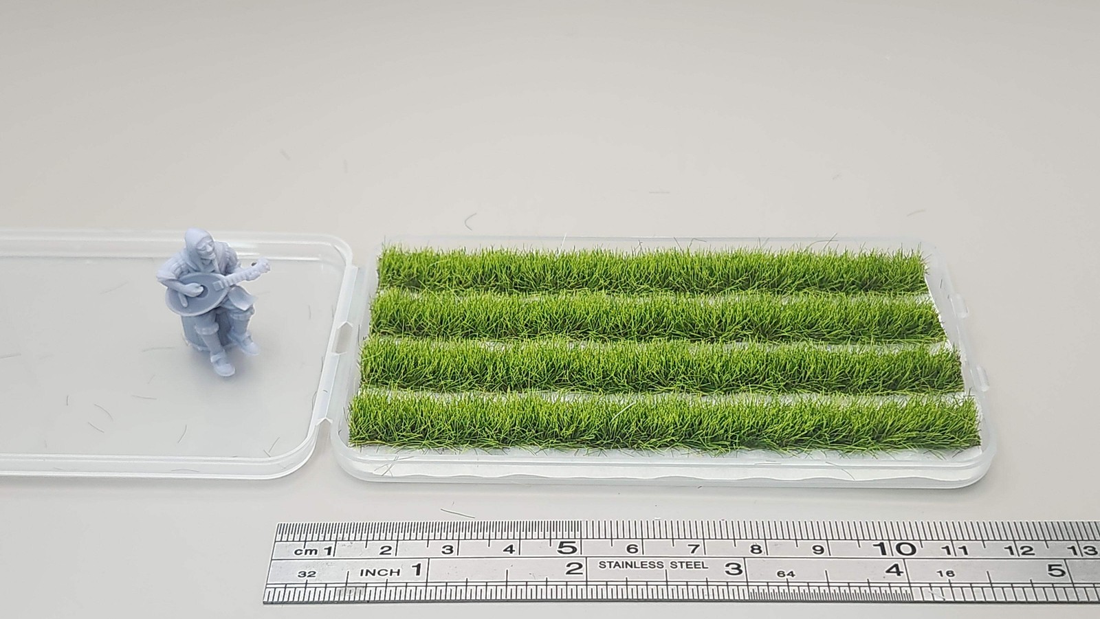 JHT - Spring Green Strip Grass Tufts - Self Adhesive Grass Tufts - 8mm height x