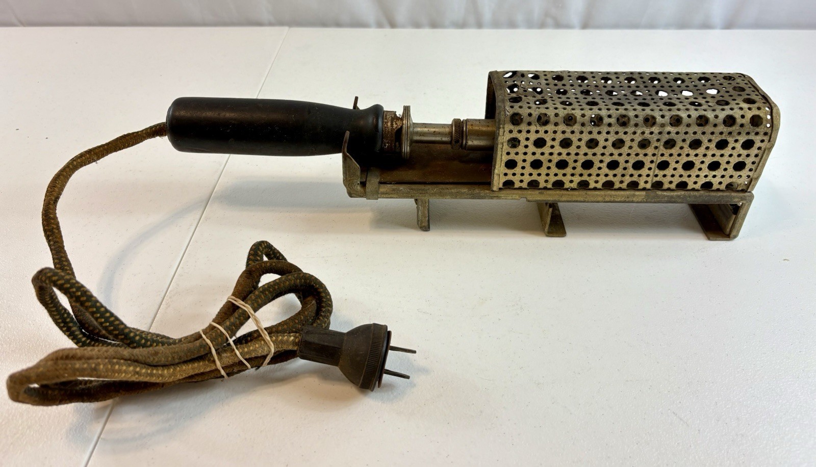 Vintage American Beauty Soldering Iron 3138  With Cooling Holder Tested & Works!
