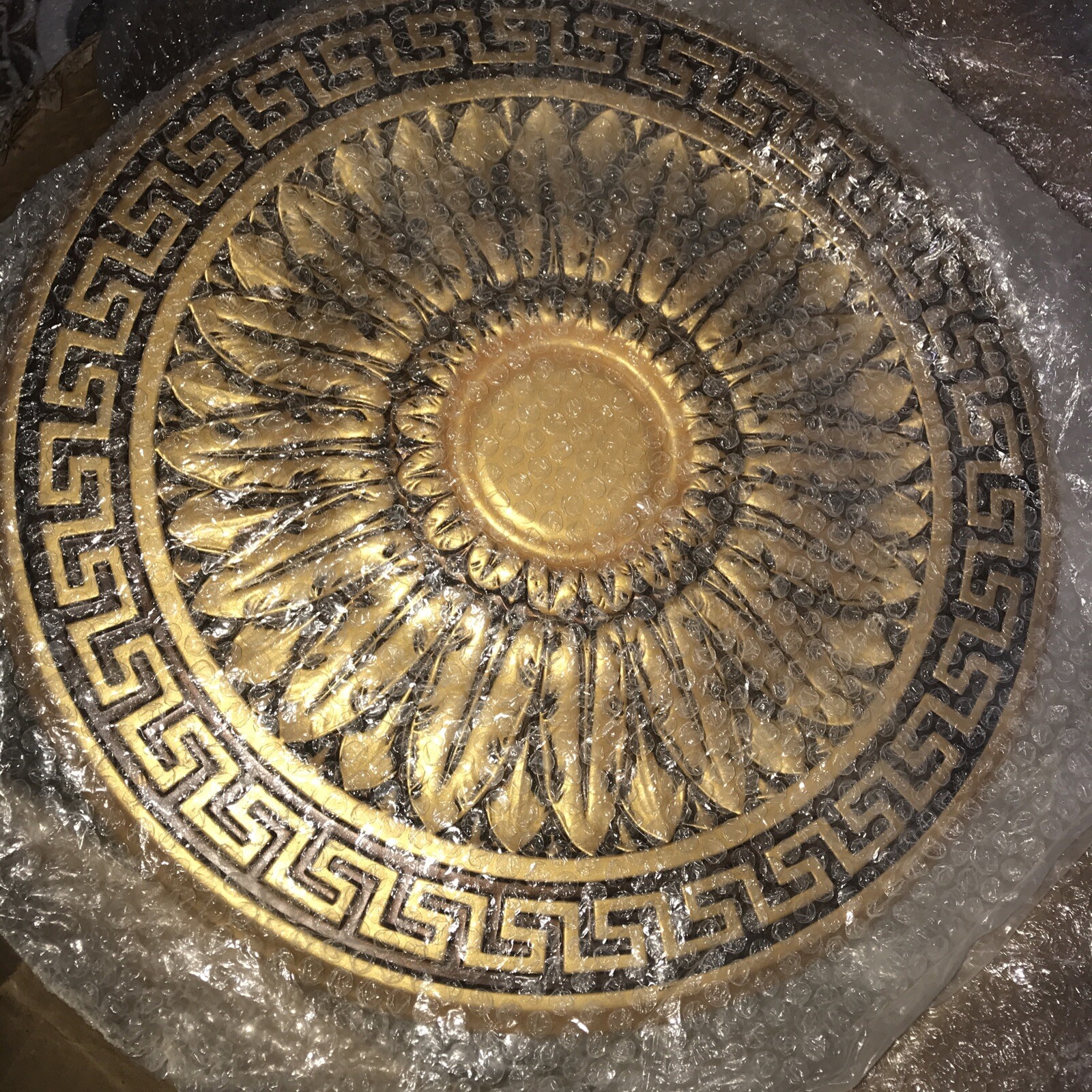 17" 1/2 Victorian Sun Flower Brand New Plaster Ceiling Medallion Gold/blk V/rich