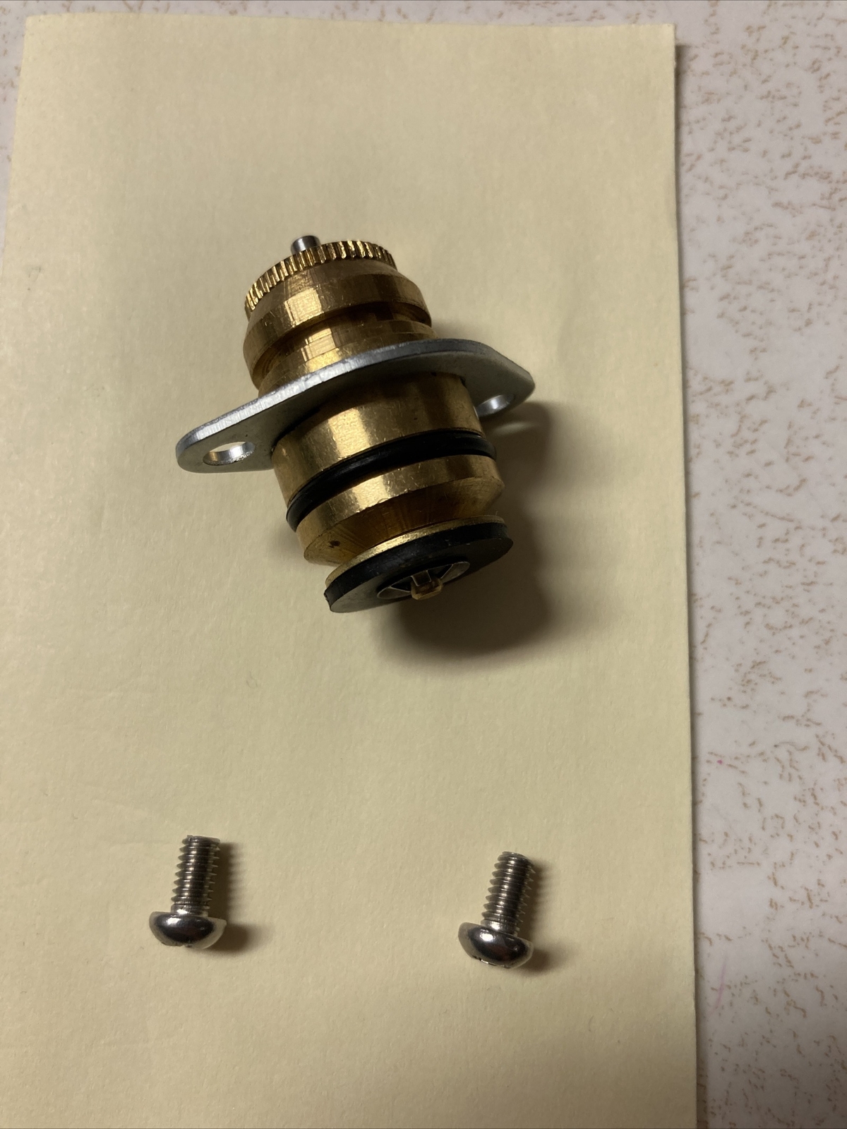 189139 Bell & Gossett Bonnet Retainer Assembly (V01372)