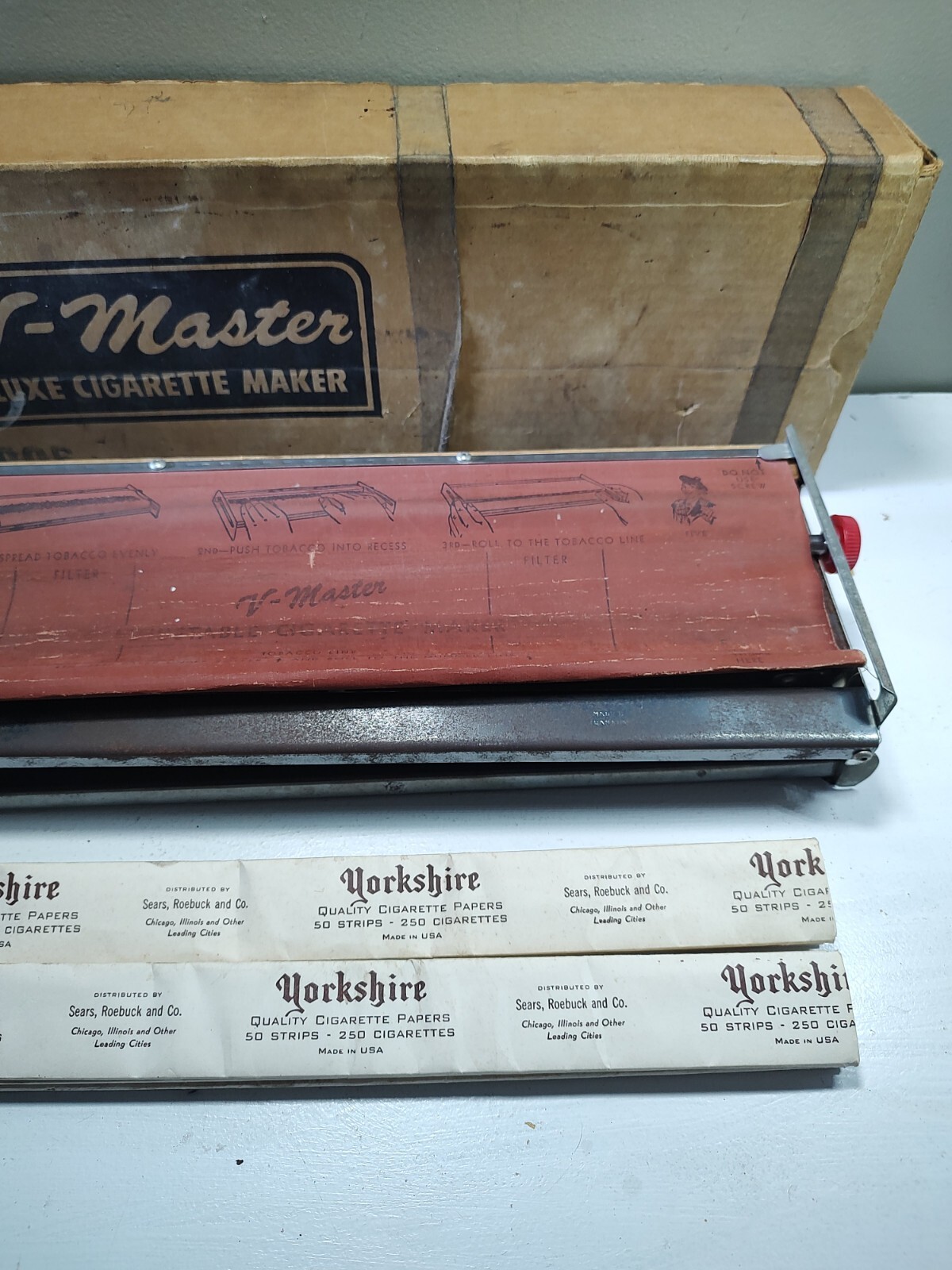 Vintage V-Master Deluxe Cigarette Maker Rolling Machine, Cigarette Papers & Box