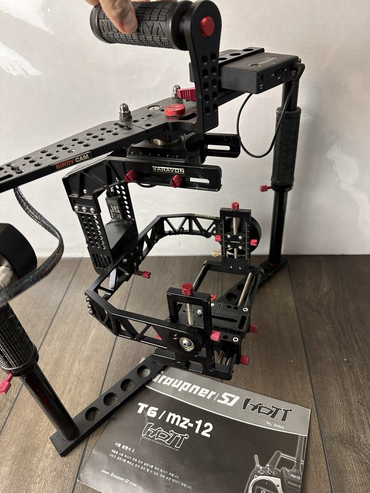 Varavon Birdycam 2 Motorized Stabilizer Gimbal with Graupner MZ-12 controller