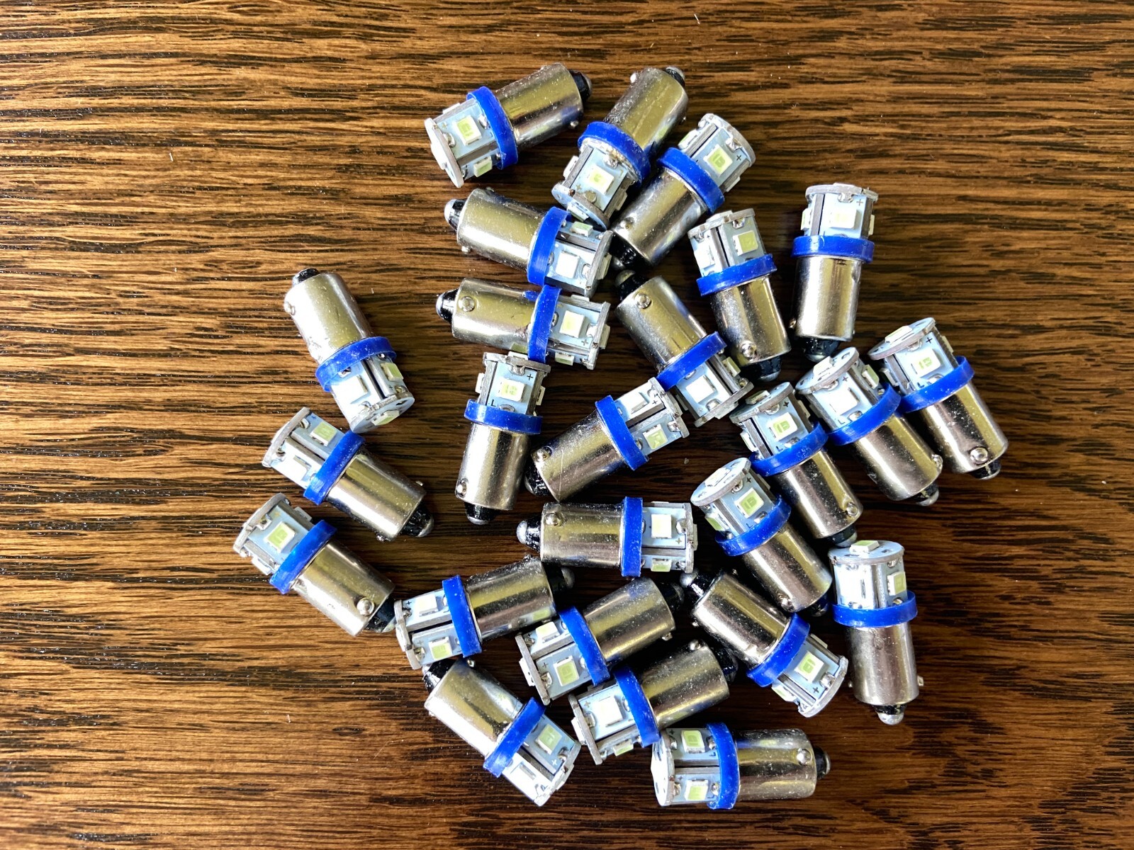 25 New Cool Blue Bayonet LED Lamp Light Bulbs 6v 6.3v 8v replace #47 #44 #1847