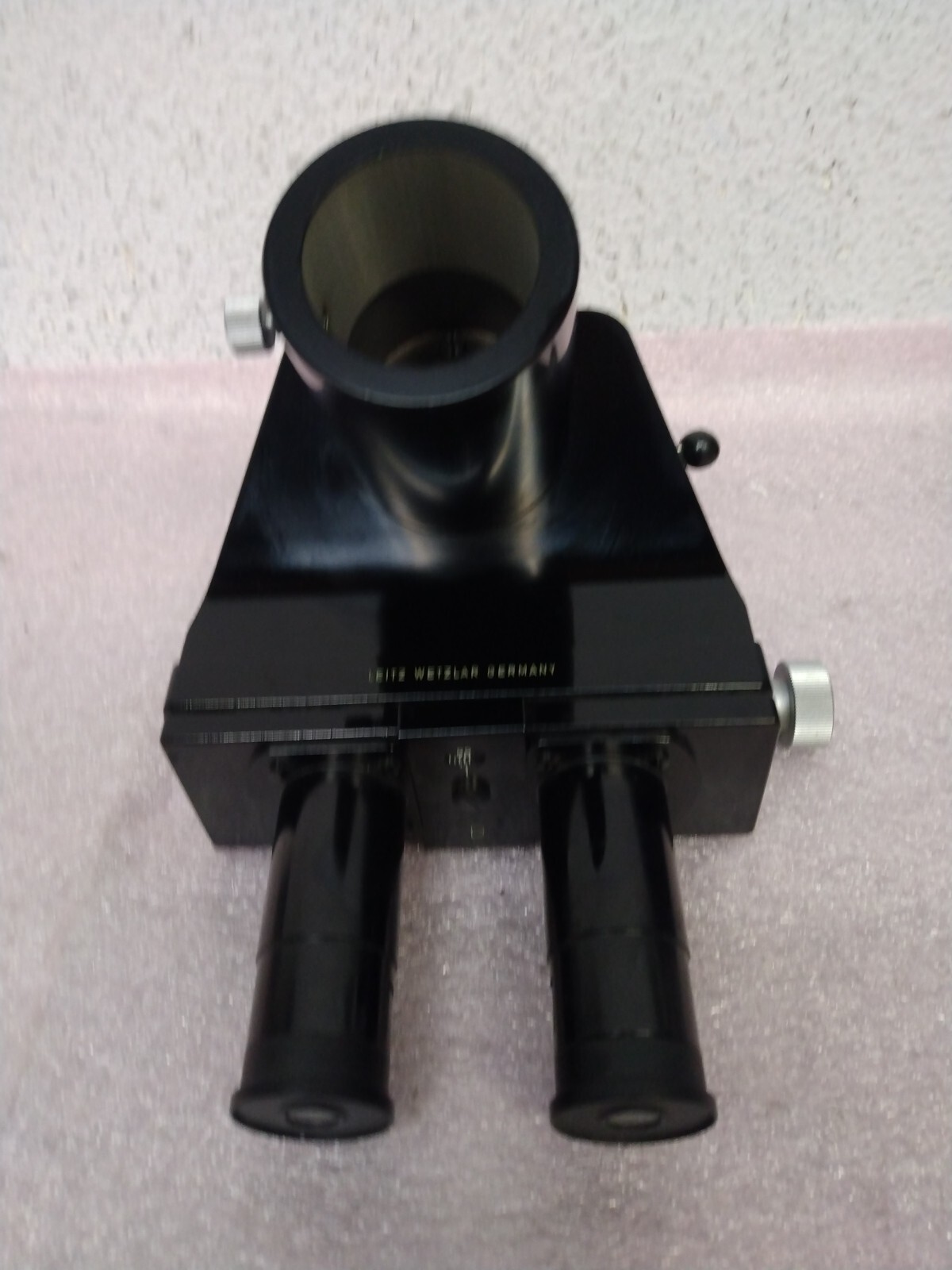 Vintage Ernst Leitz Wetzlat  Microscope UCD SM 33 B ( GERMANY ) *AS PICTURED*