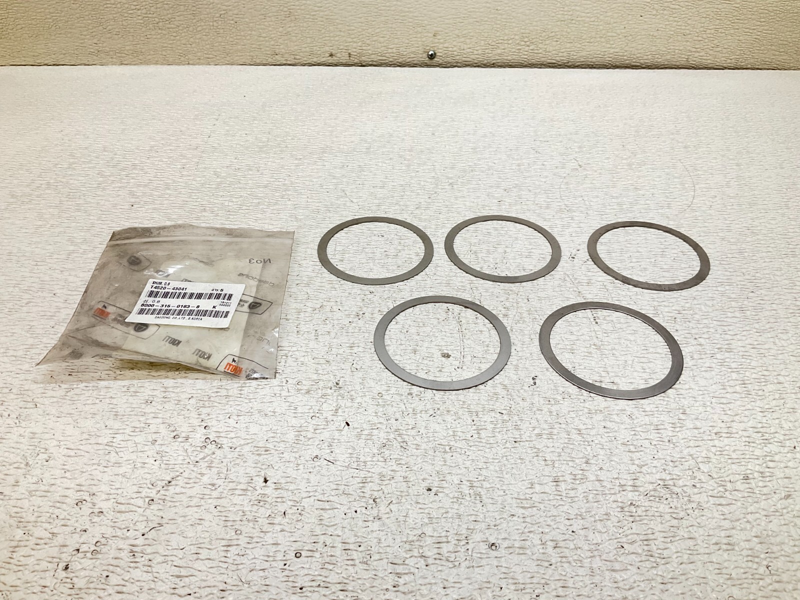 Daedong Kioti T4520-43041 0.8 Shim T452043041 T4520 Bag of 5 New (TSC)