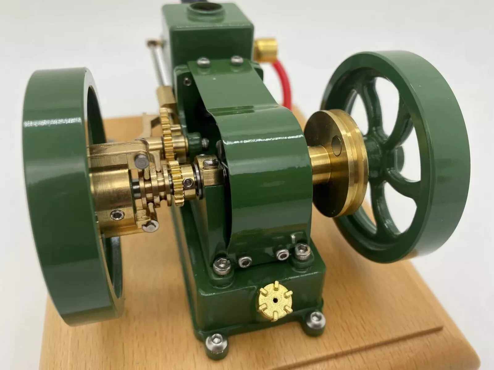 Hit and Miss Complete Engine Model M17 model