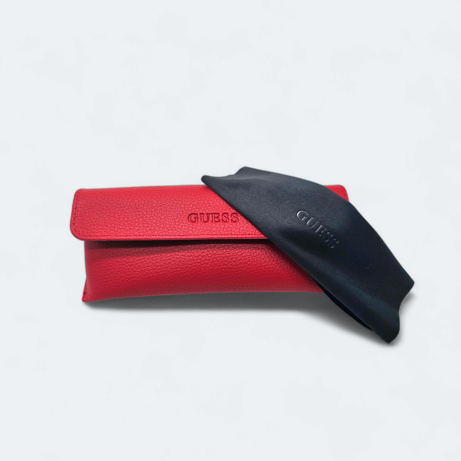 New GUESS Red Authentic Eyeglasses Sunglasses Case