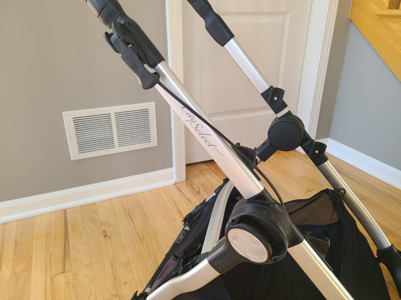 City Select Baby Jogger Stroller Replacement Chassis Frame SILVER Great Cond!