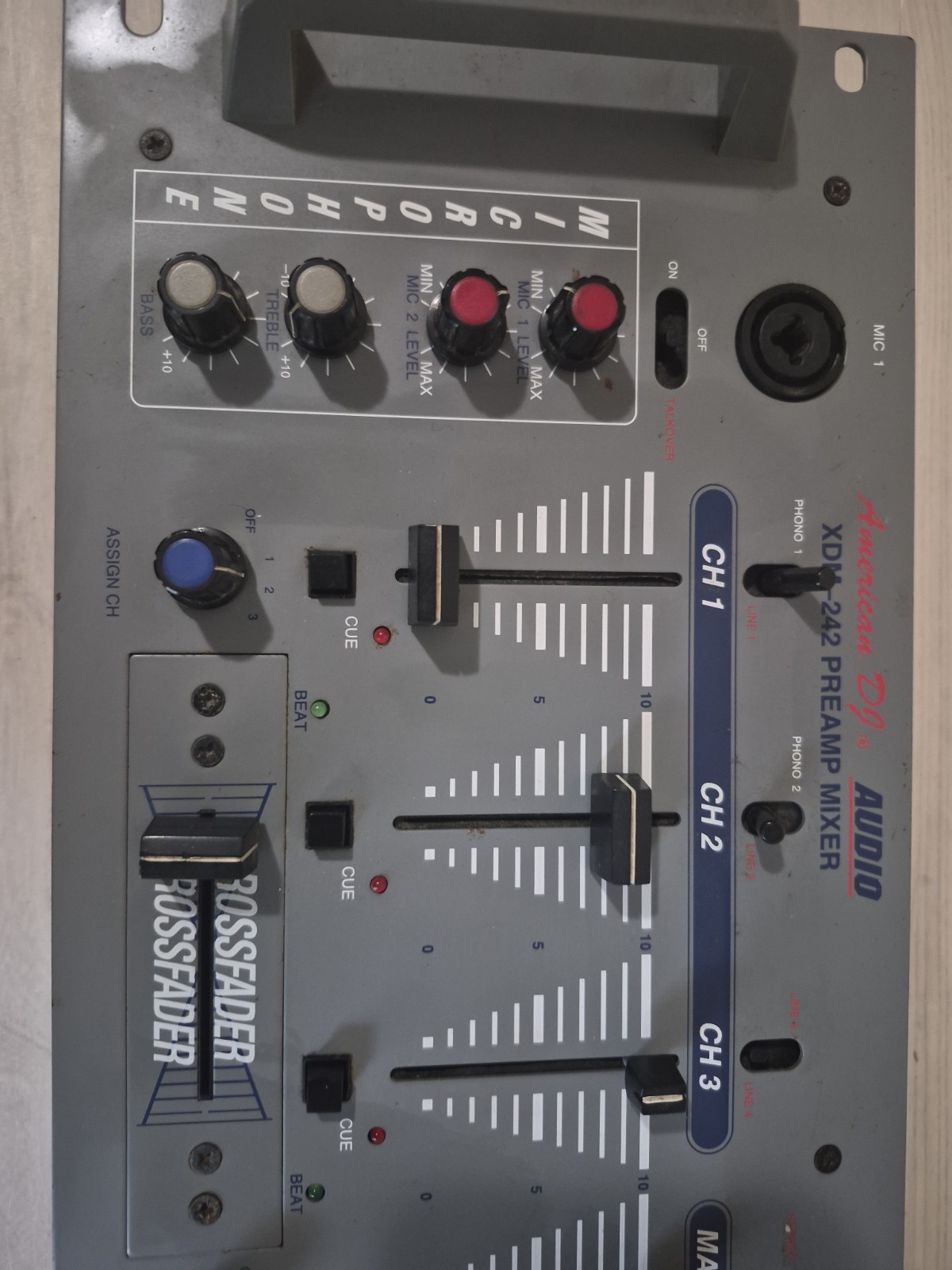 American DJ Audio XDM-242 Missing Knobs SEE PICS